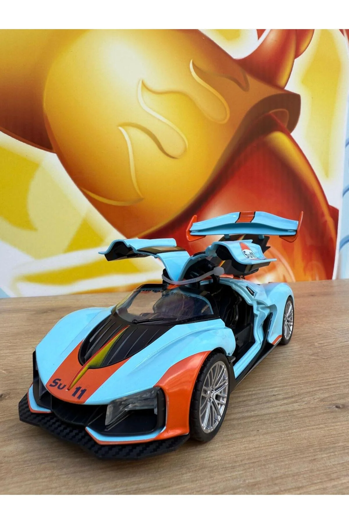 مدل خودرو ماشین S9 DIECAST بخار را با صدا و نور آزاد می کند درها باز اسباب بازی اورجینال scntoys