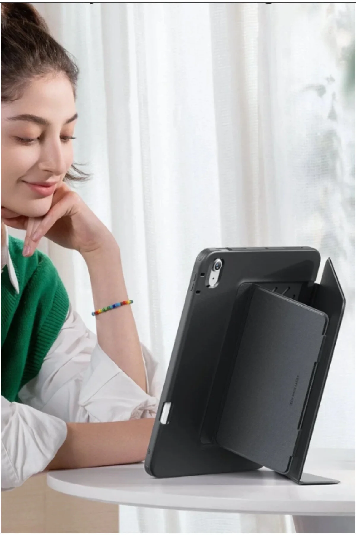 کاور تبلت APPLE IPAD 10.9 نسل دهم قاب مغناطیسی FLIP مشکی PrimeTAB