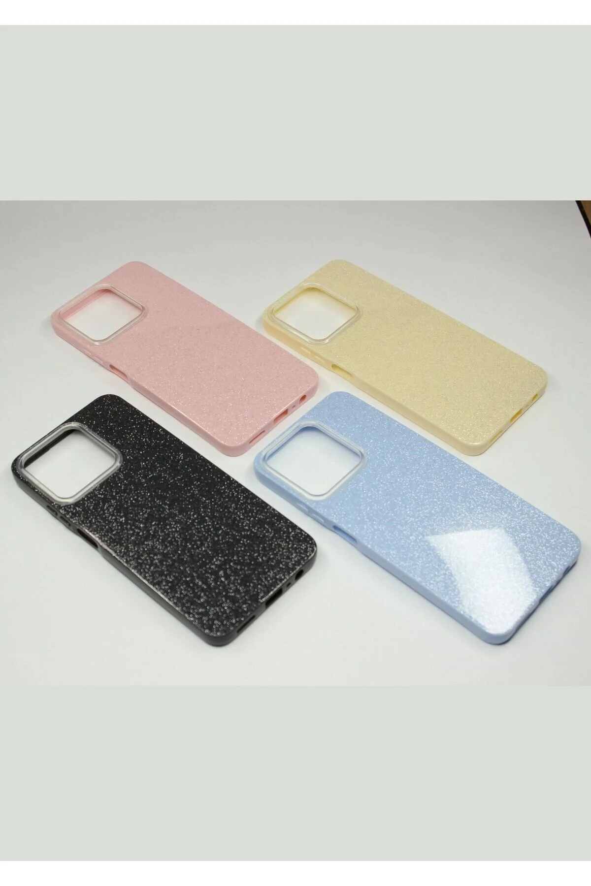کاور و قاب سیلیکونی لوکس براق نقره ای کیس REALME C53 Beecover