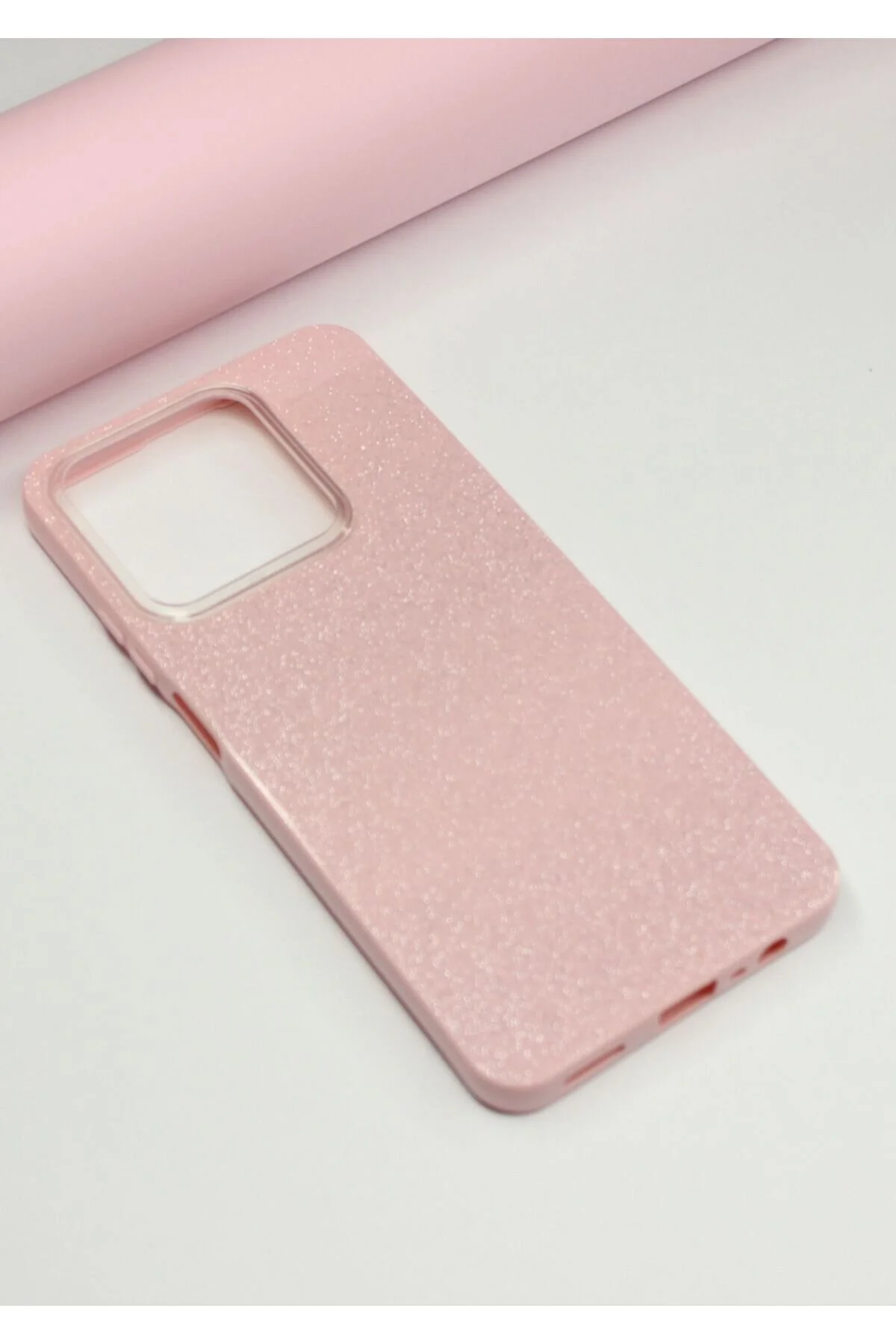 کاور و قاب سیلیکونی لوکس نقره‌ای براق با سازگار REALME C61 C63 Beecover