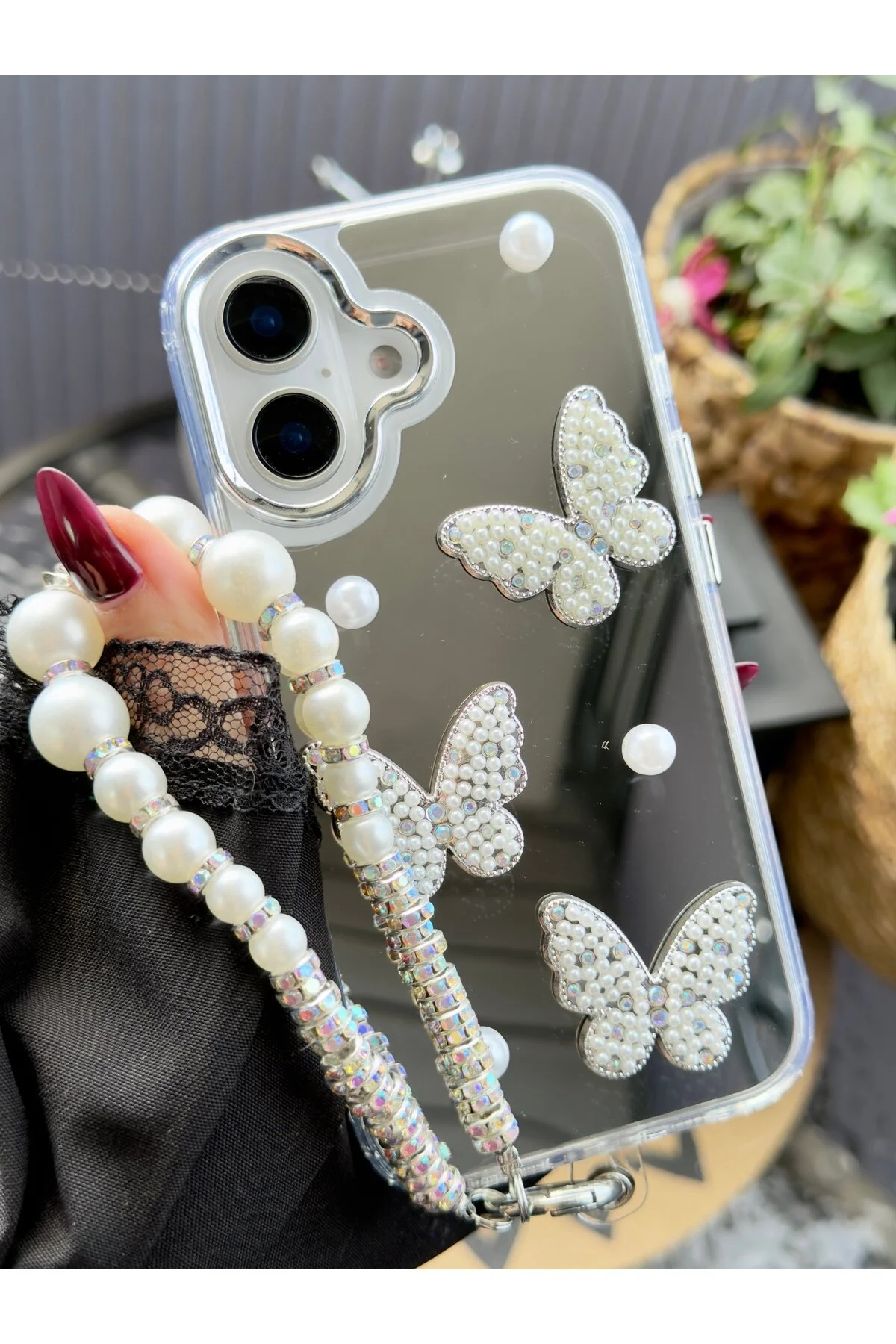 کاور و قاب سیلیکونی طرح پروانه MIRRORED CHARM سازگار با آیفون 16 Go Aksesuar