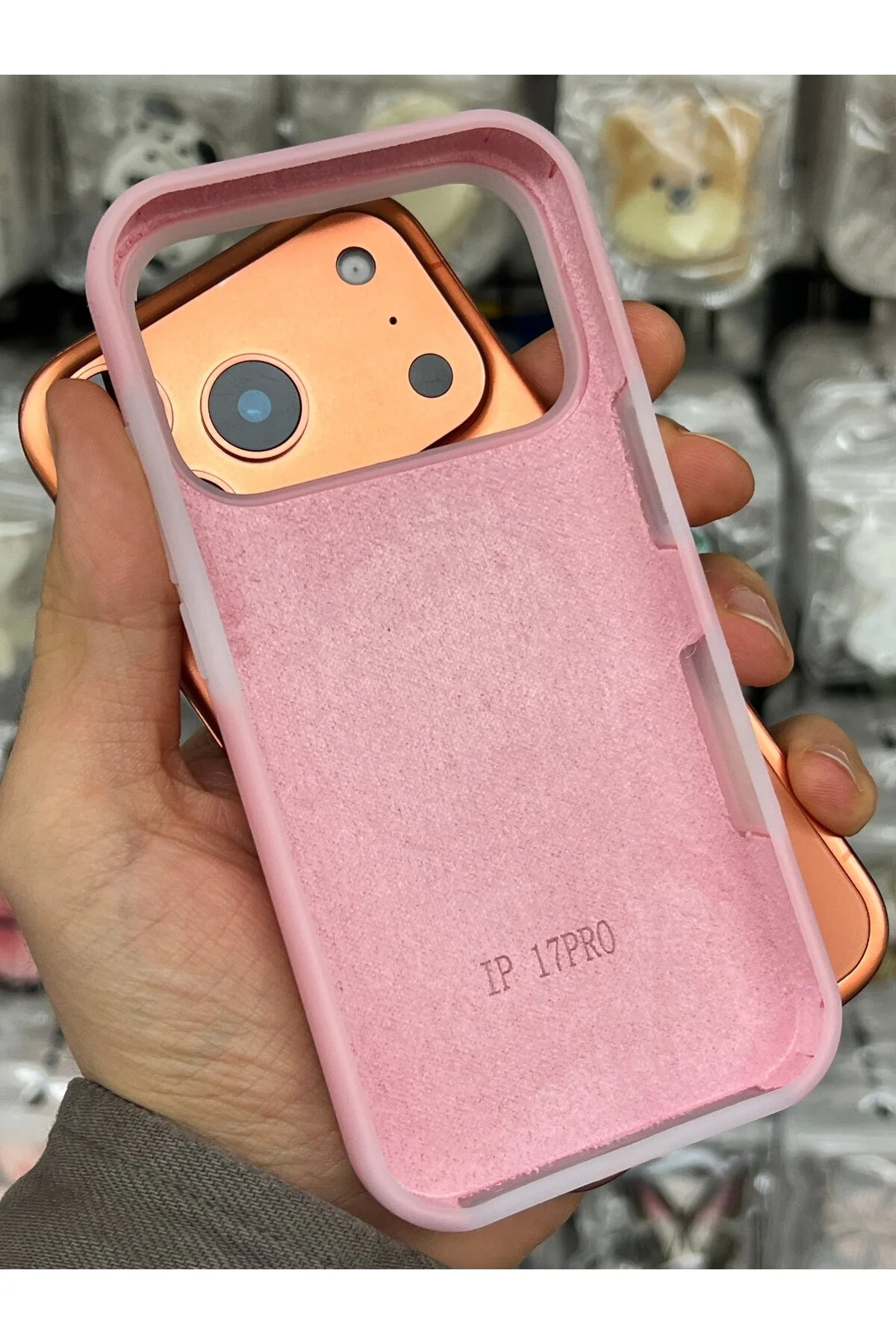 کاور و قاب آیفون 17 PRO MAX روکش آهنربایی مات نرم ضد آلودگی لک خش EDELFU Premium