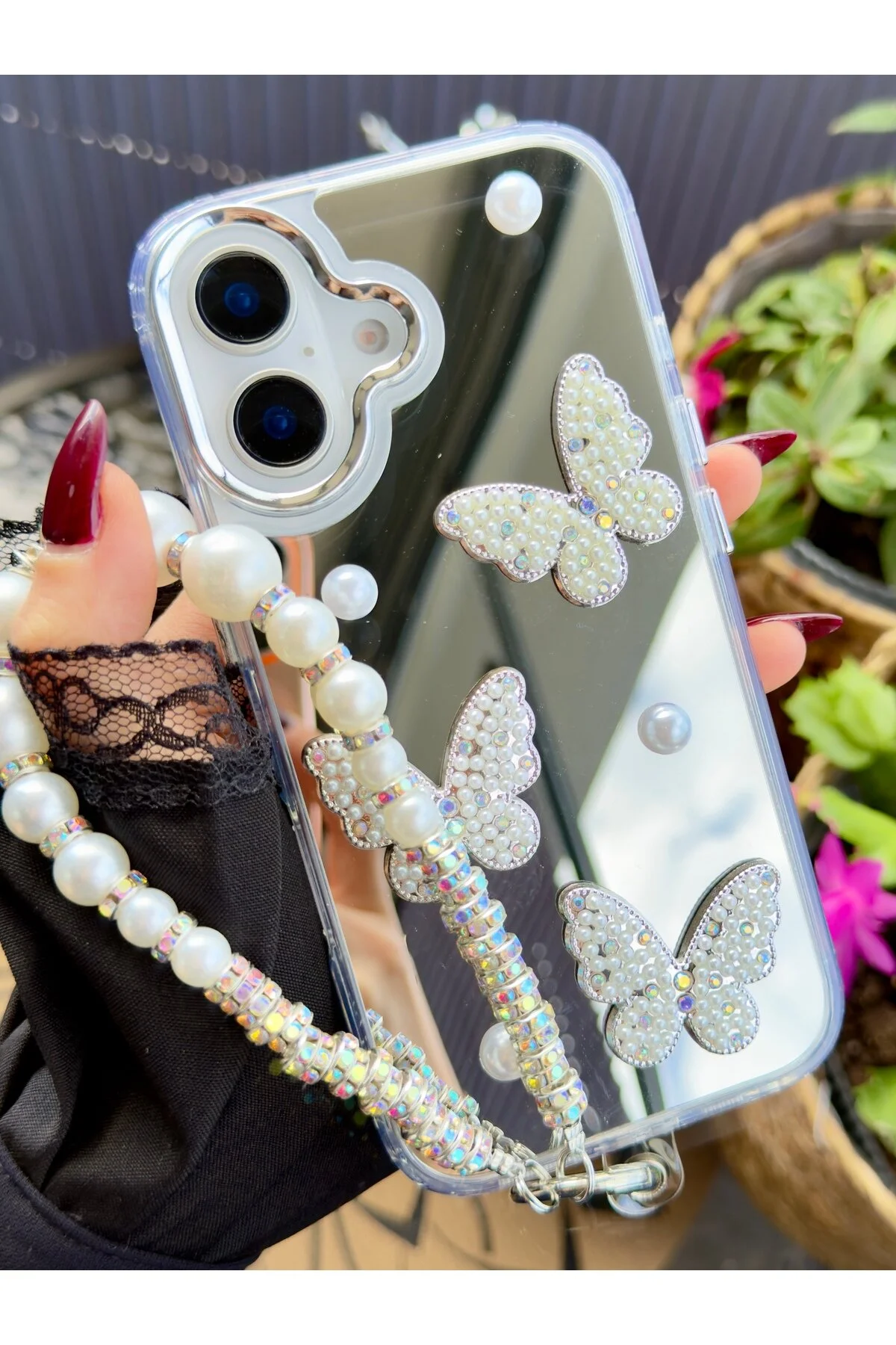 کاور و قاب سیلیکونی طرح پروانه MIRRORED CHARM سازگار با آیفون 16 Go Aksesuar