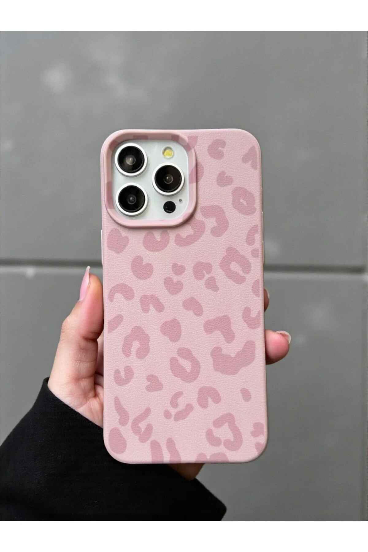 کاور و قاب سیلیکونی نرم با طرح پلنگ صورتی سازگار IPHONE 13 PRO MAX KVK PRİVACY