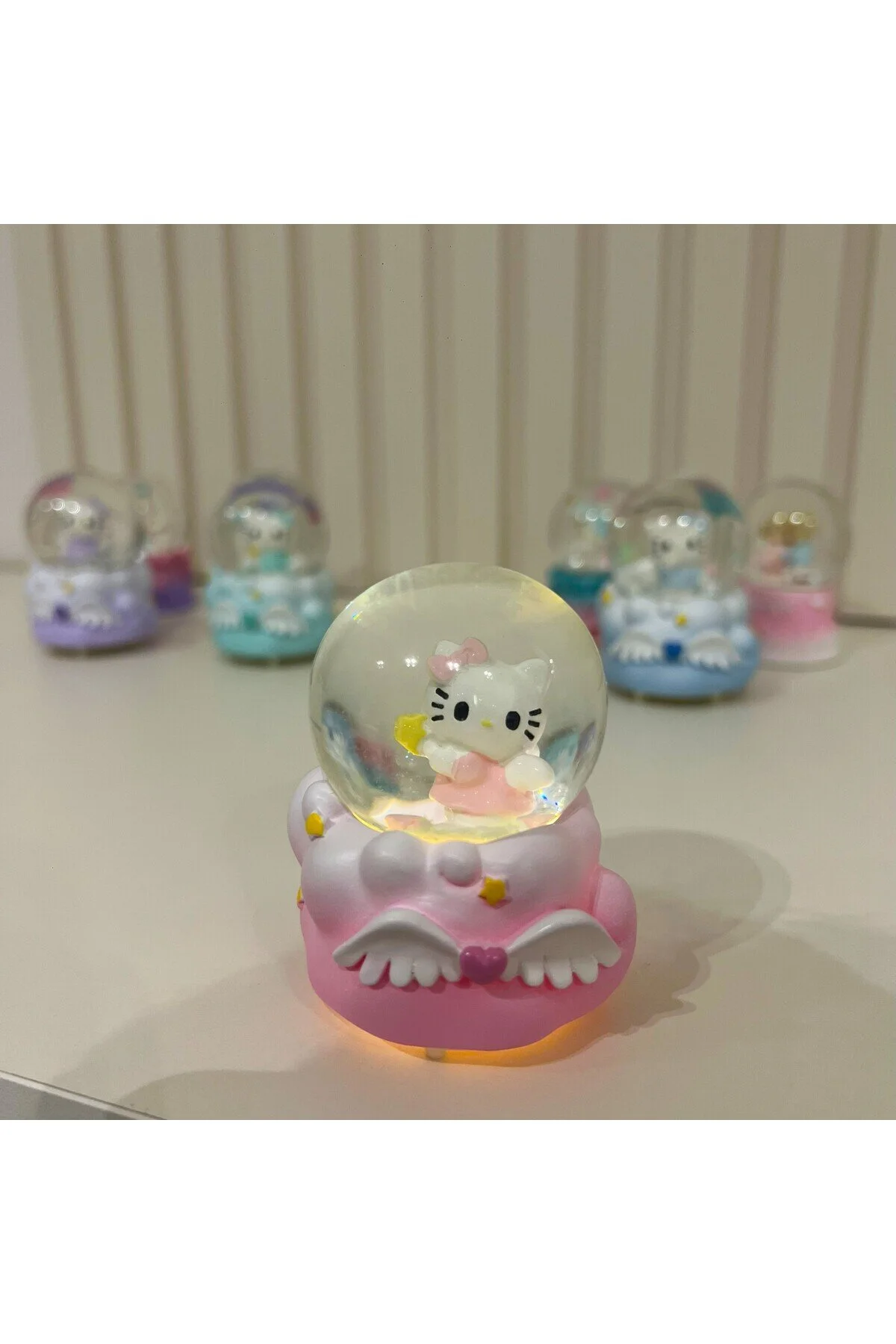 گوی برفی HELLO KITTY LIGHTED MINI SNOW GLOBE TKY0382 از ترکیه Taşmeran