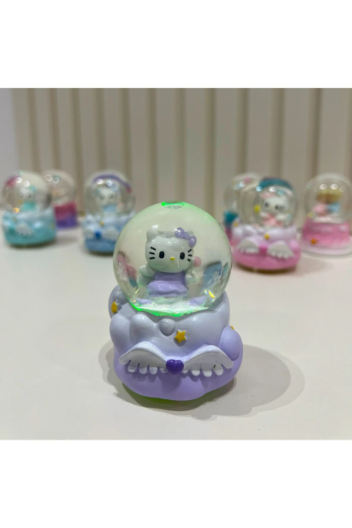 گوی برفی HELLO KITTY LIGHTED MINI SNOW GLOBE TKY0383 از ترکیه Taşmeran