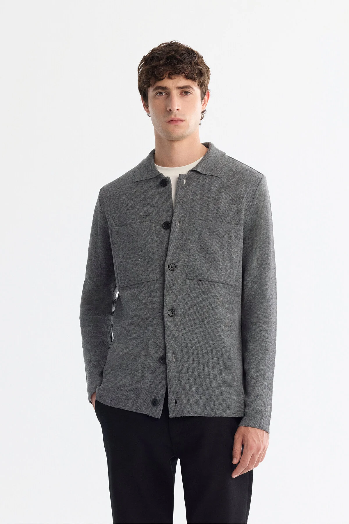 ژاکت جلو باز خاکستری مردانه دکمه یقه چوگان Woolen Cardigan آوا Avva