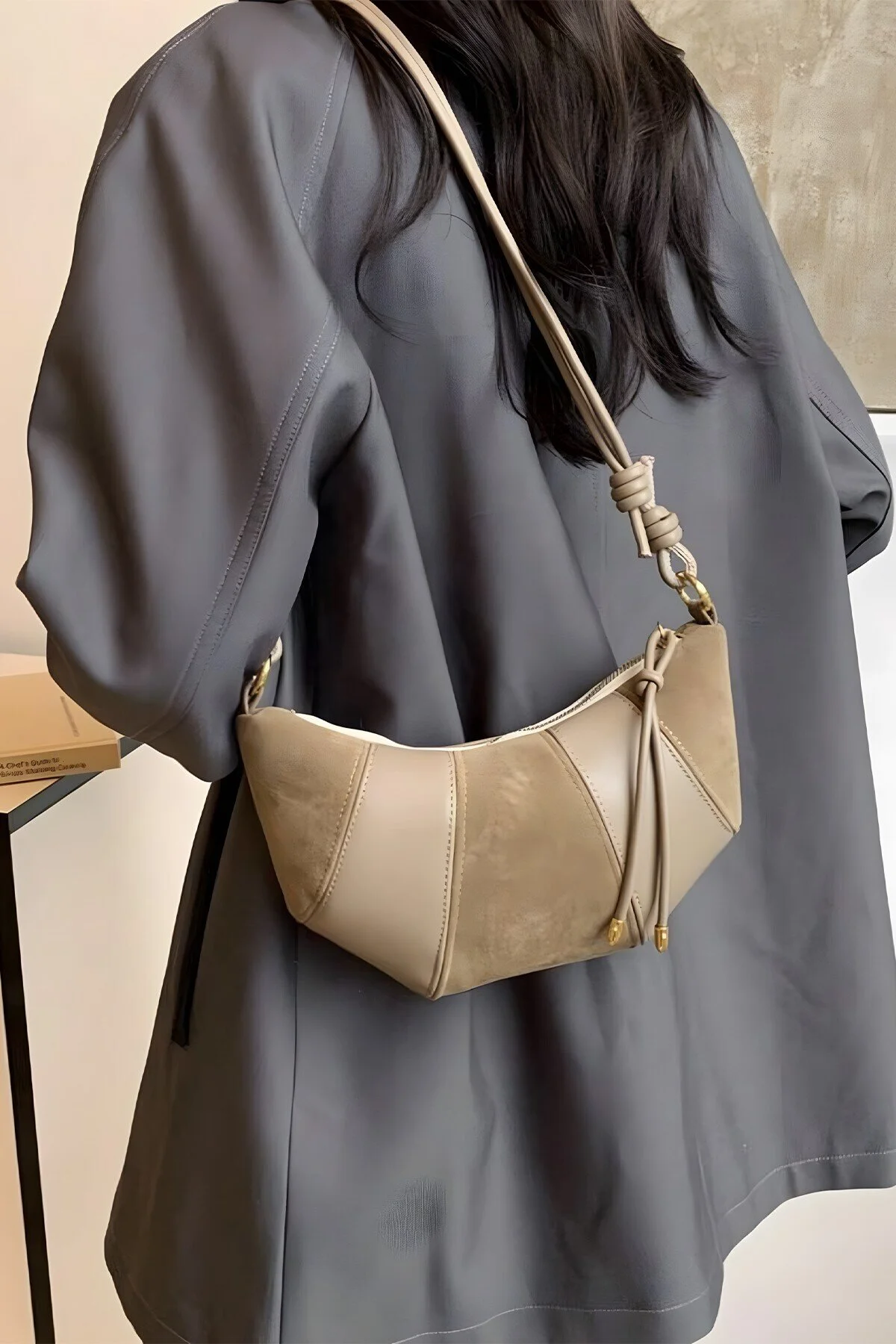 کیف شانه ای کروسانت راسو BAHELS