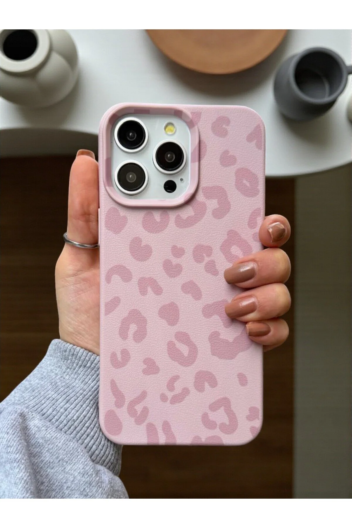کاور و قاب سیلیکونی نرم نازک طرح پلنگ صورتی سازگار با IPHONE 12 PRO MAX KVK PRİVACY