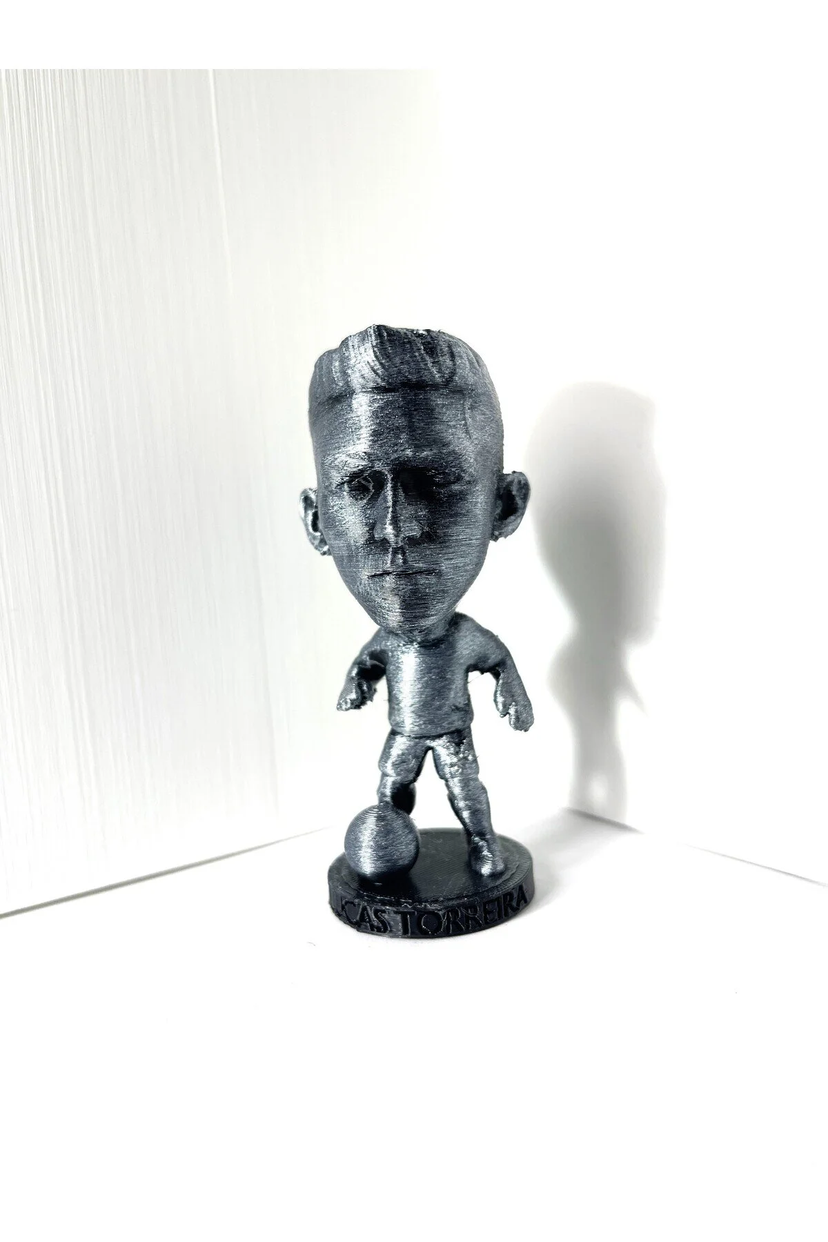 فیگور توریرا 3 بعدی 10 سانتی متری فن فوتبال هدیه مردانه اسباب بازی رنگ متالیک از ترکیه VertexDesign3D