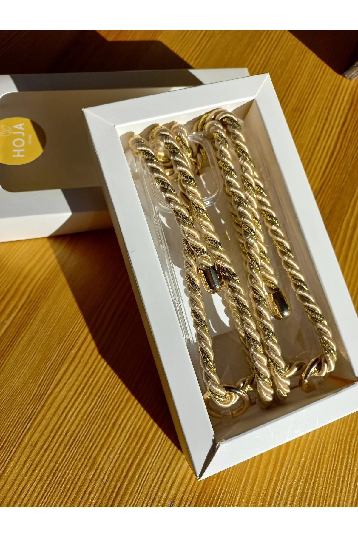 کاور و قاب بند تلفن IPHONE 17 AIR رنگ طلایی کرم HOJA Store