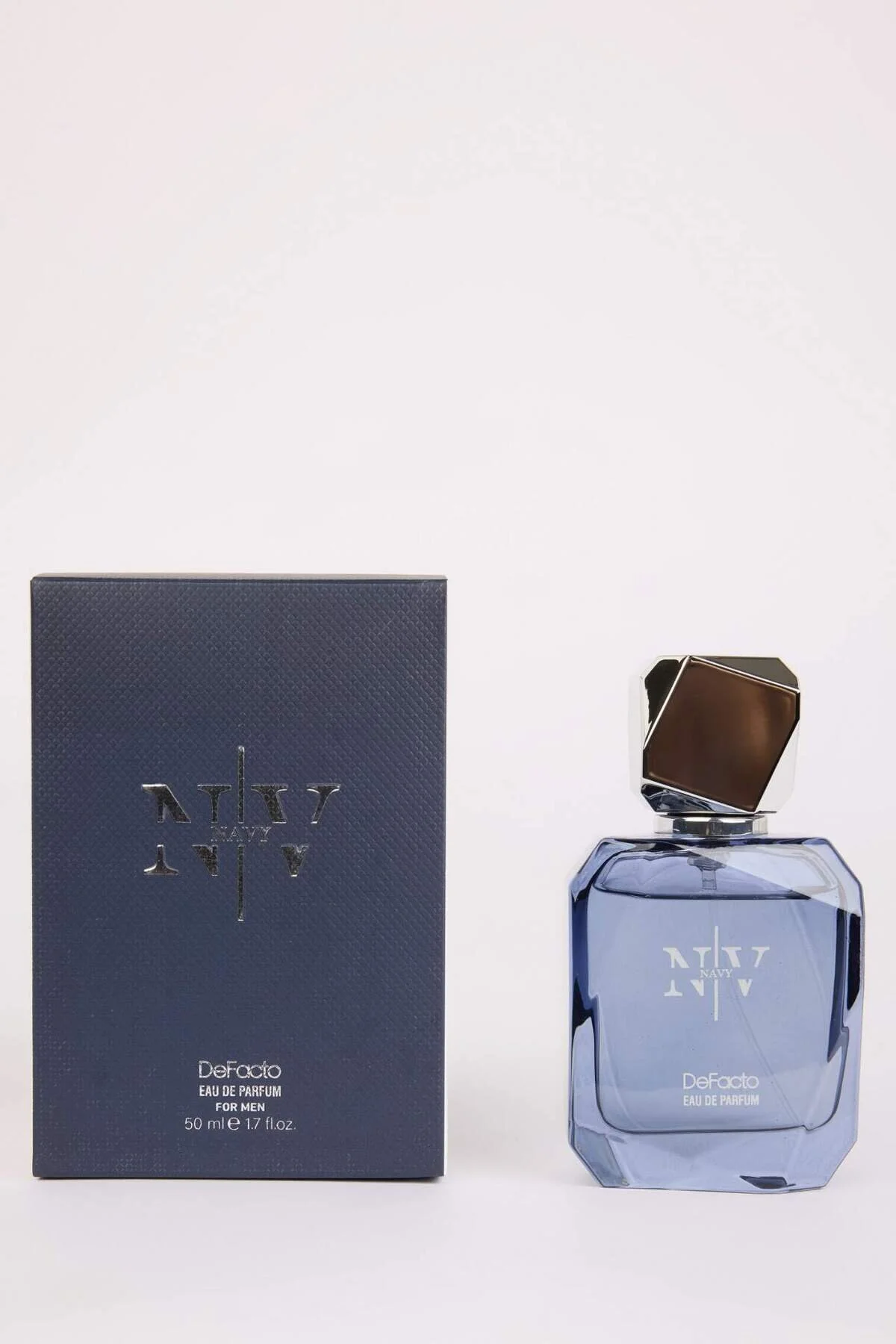 عطر مردانه معطر سرمهای 50 میل دفاکتو Defacto