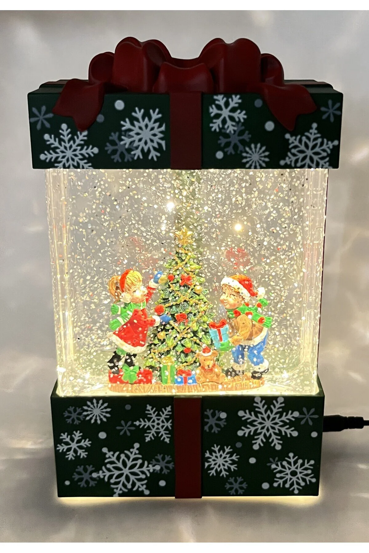 گوی برفی هدیه سال نو بابا نوئل با نور و موزیکال SNOW GLOBE مدل NO2 از ترکیه Bıyıklı Tobacco