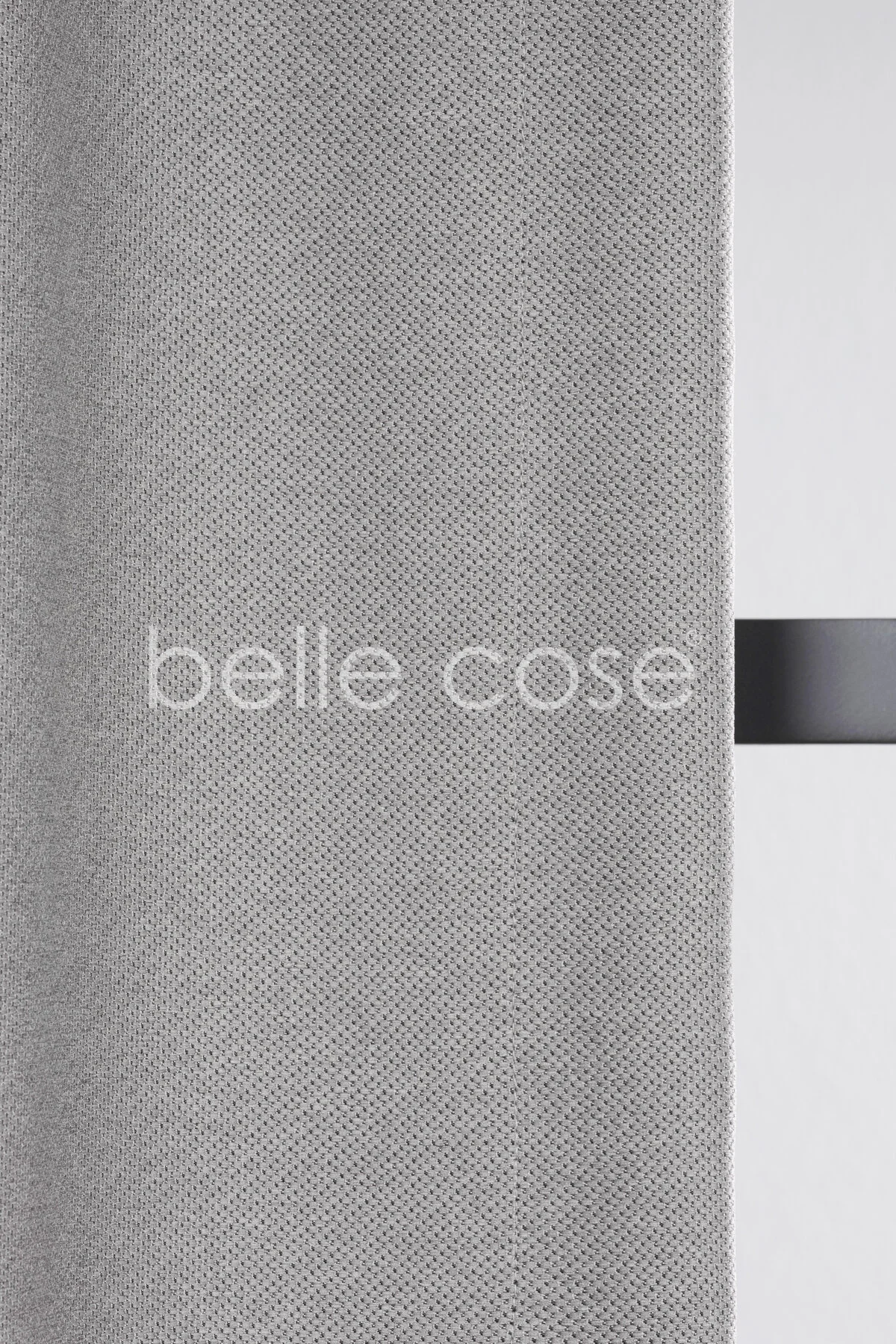 پرده ضخیم (فون) خاکستری حصیر سبک حصیری بخش حرارتی سیاه و سفید رنگ طبیعی تک بال  Belle Cose