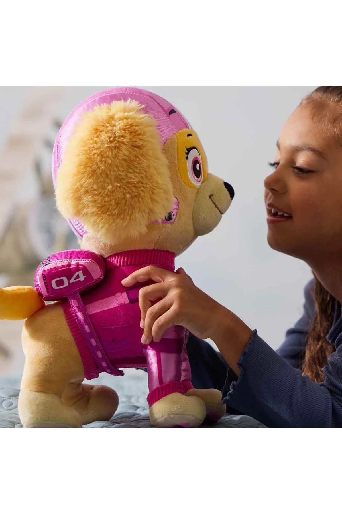 اسباب بازی های پشمی AIR RESCUE PILOT SKYE PLUSH 34 سانتی متر PAW PATROL