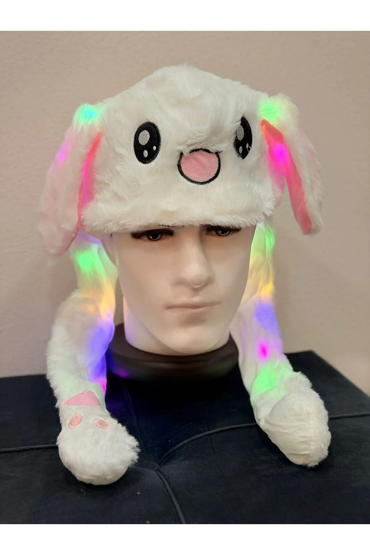 اسباب بازی های پشمی هدفون خرگوش متحرک ناز فصل جدید با 3 حالت LED نور مخملی BEANIE برای کودکان و بزرگسالان OEM