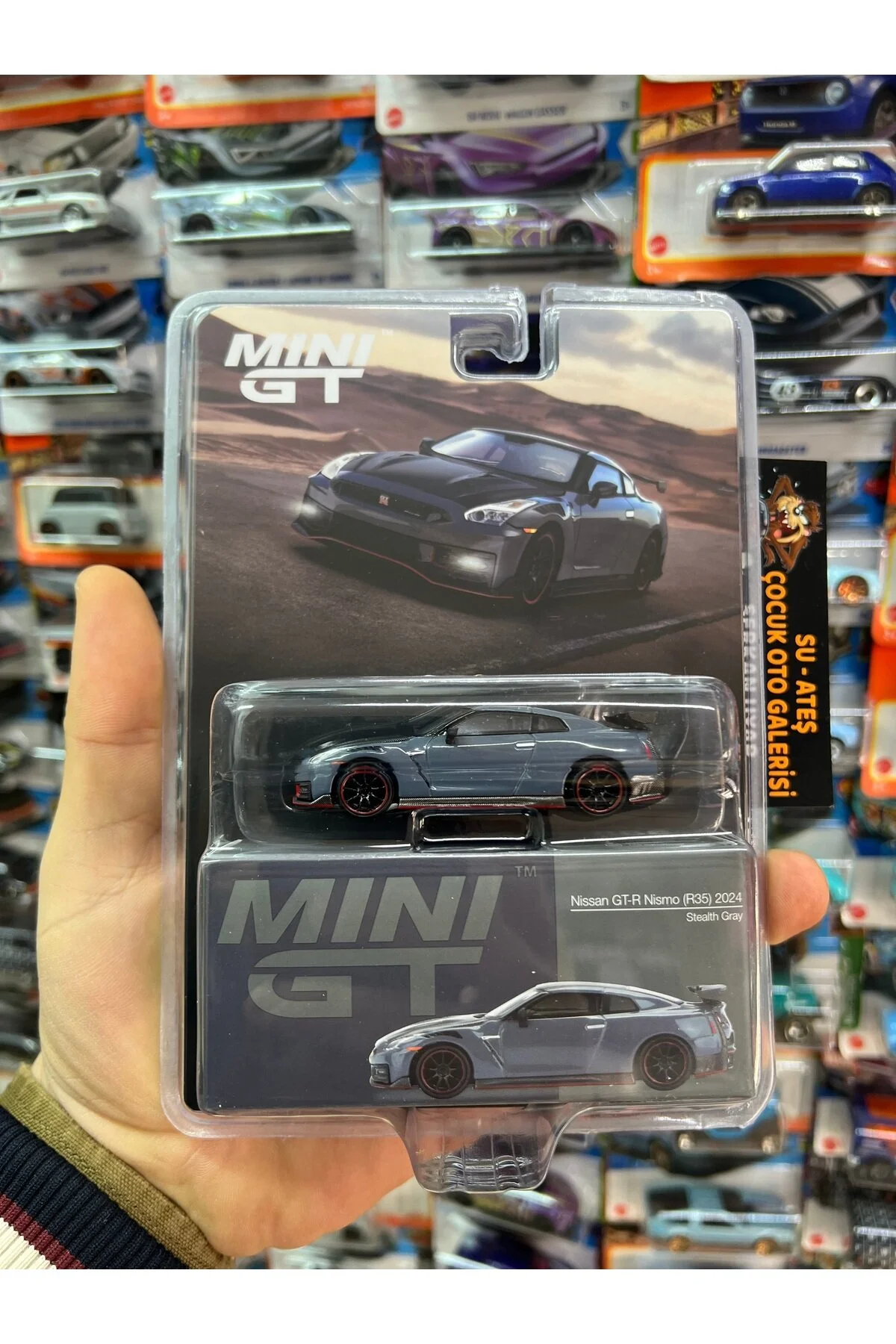 ماشین اسباب بازی NISSAN GT R NISMO R35 2024 STEALT GREY مقیاس 1.64 mini gt