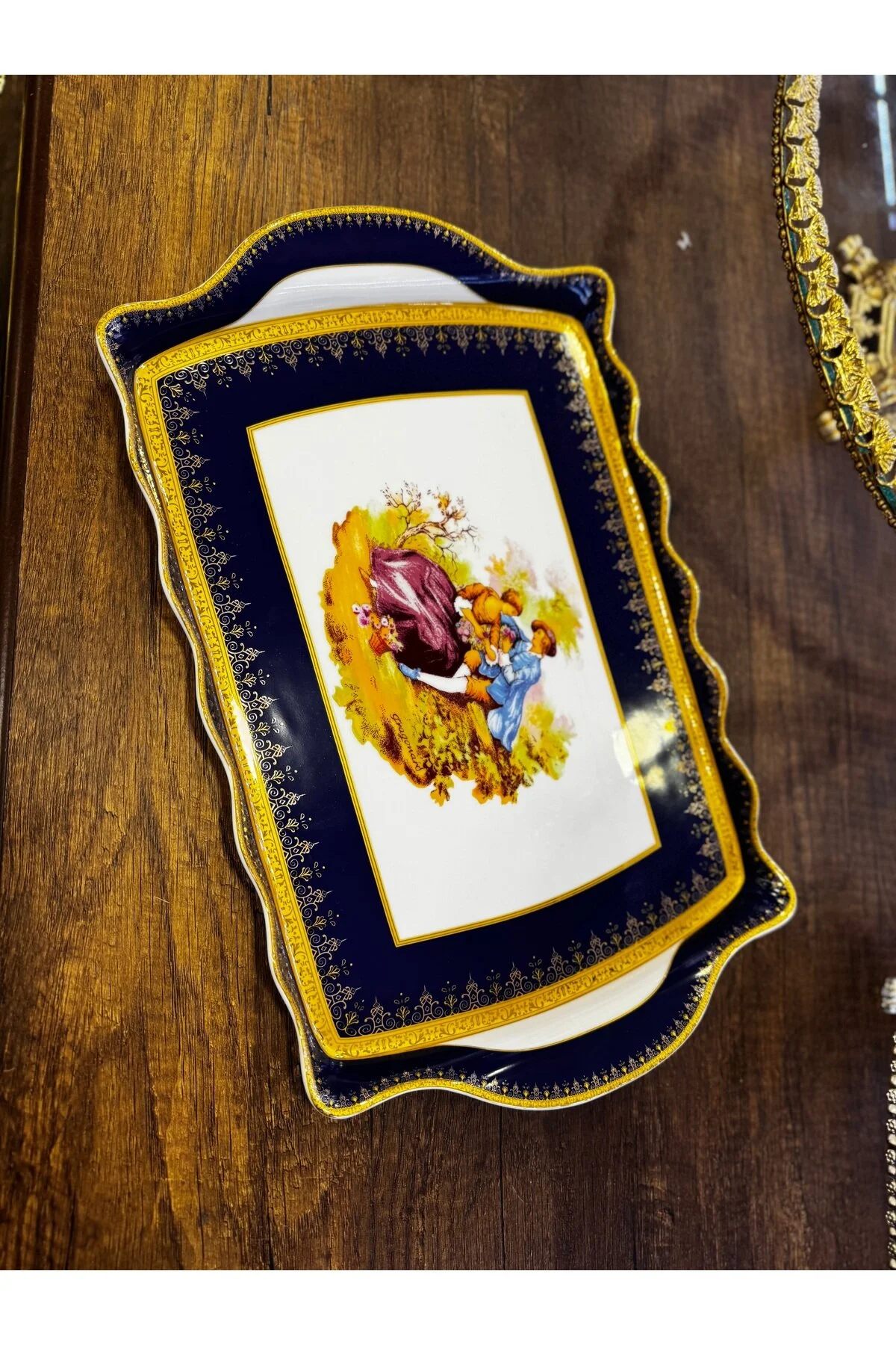 سینی مدل FRAGONARD چینی ESTERHOMEDECOR hediye
