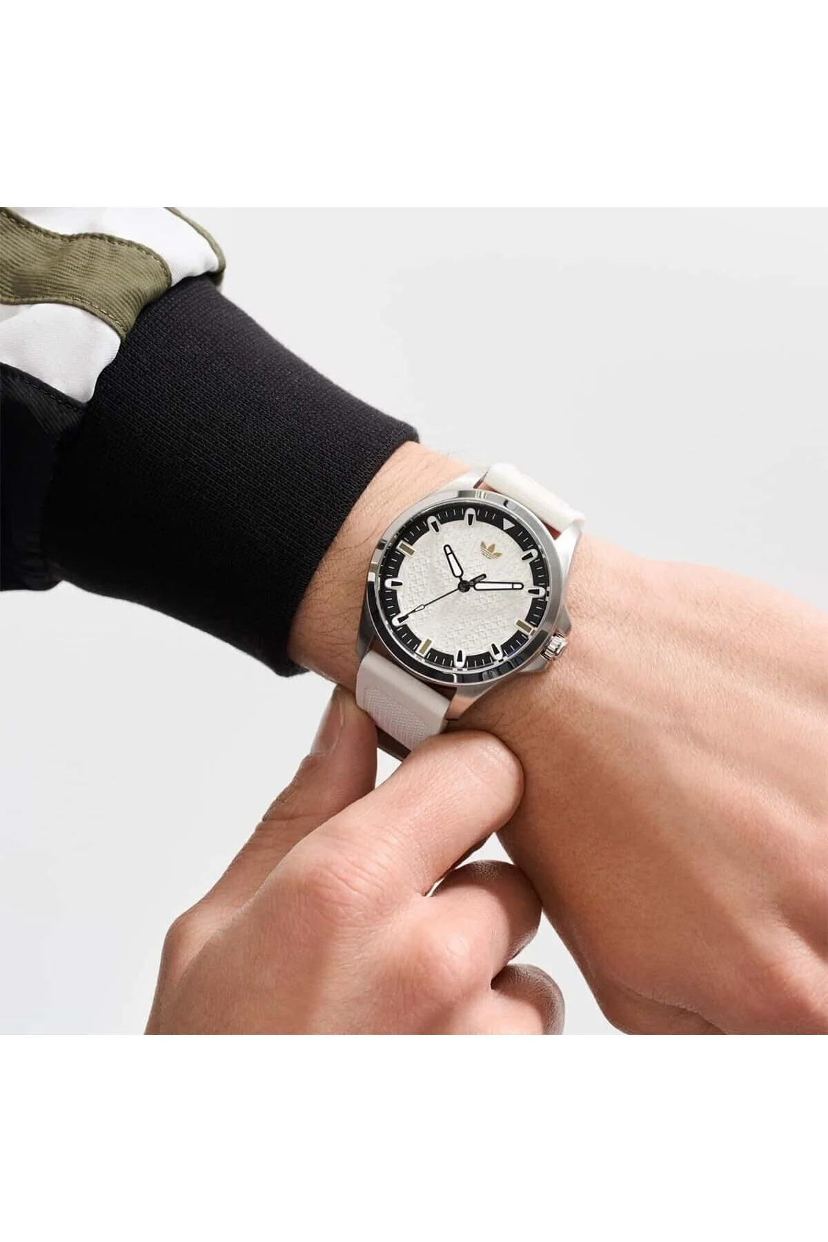 ساعت مردانه و زنانه نوشتن ADAOFH25002 آدیداس اورجینال adidas