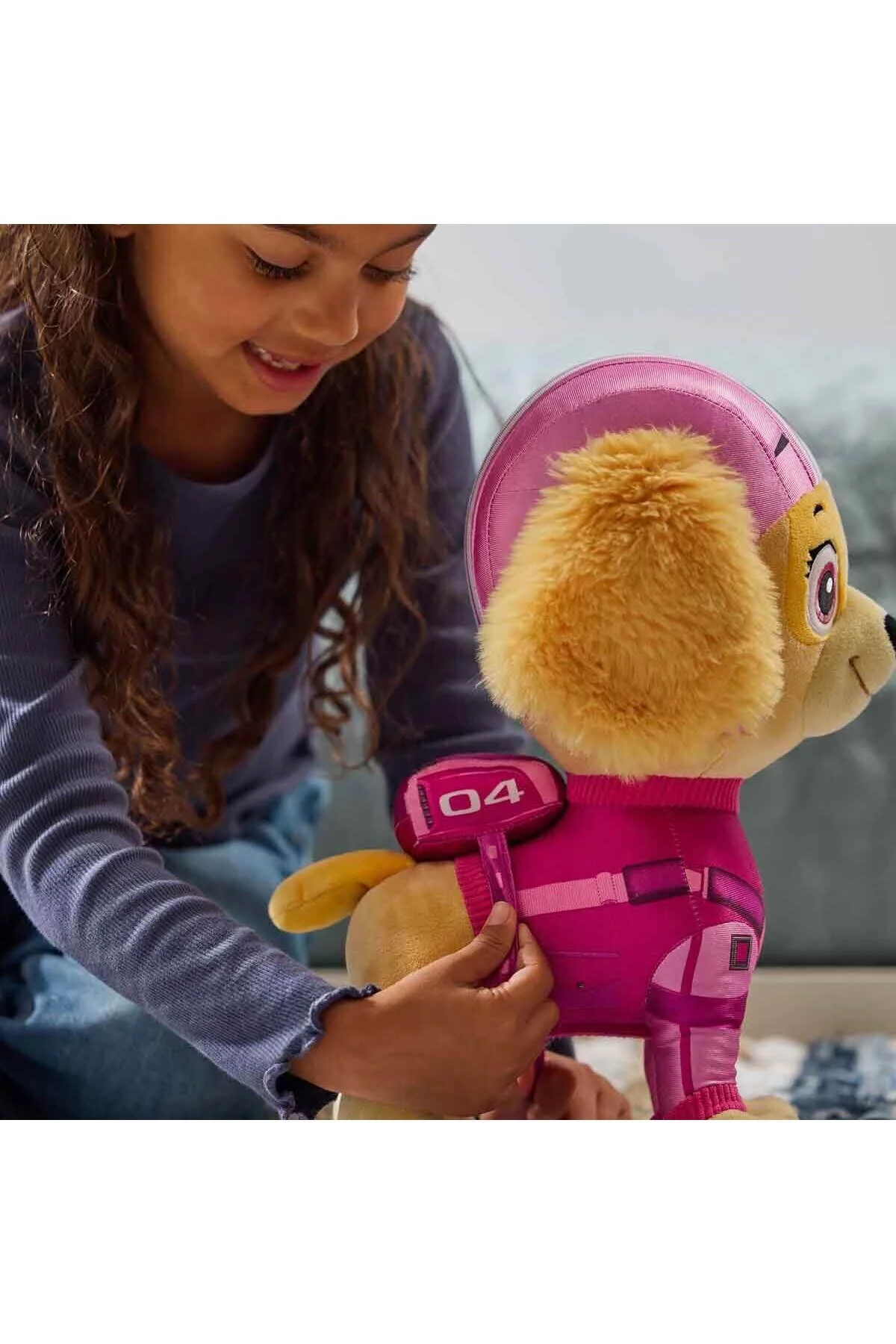 اسباب بازی های پشمی AIR RESCUE PILOT SKYE PLUSH 34 سانتی متر PAW PATROL