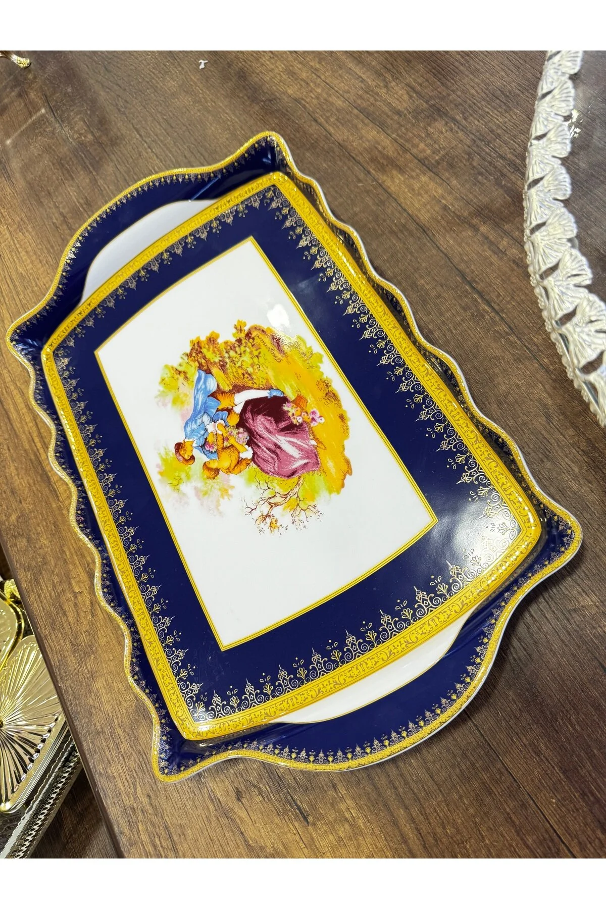 سینی مدل FRAGONARD چینی ESTERHOMEDECOR hediye