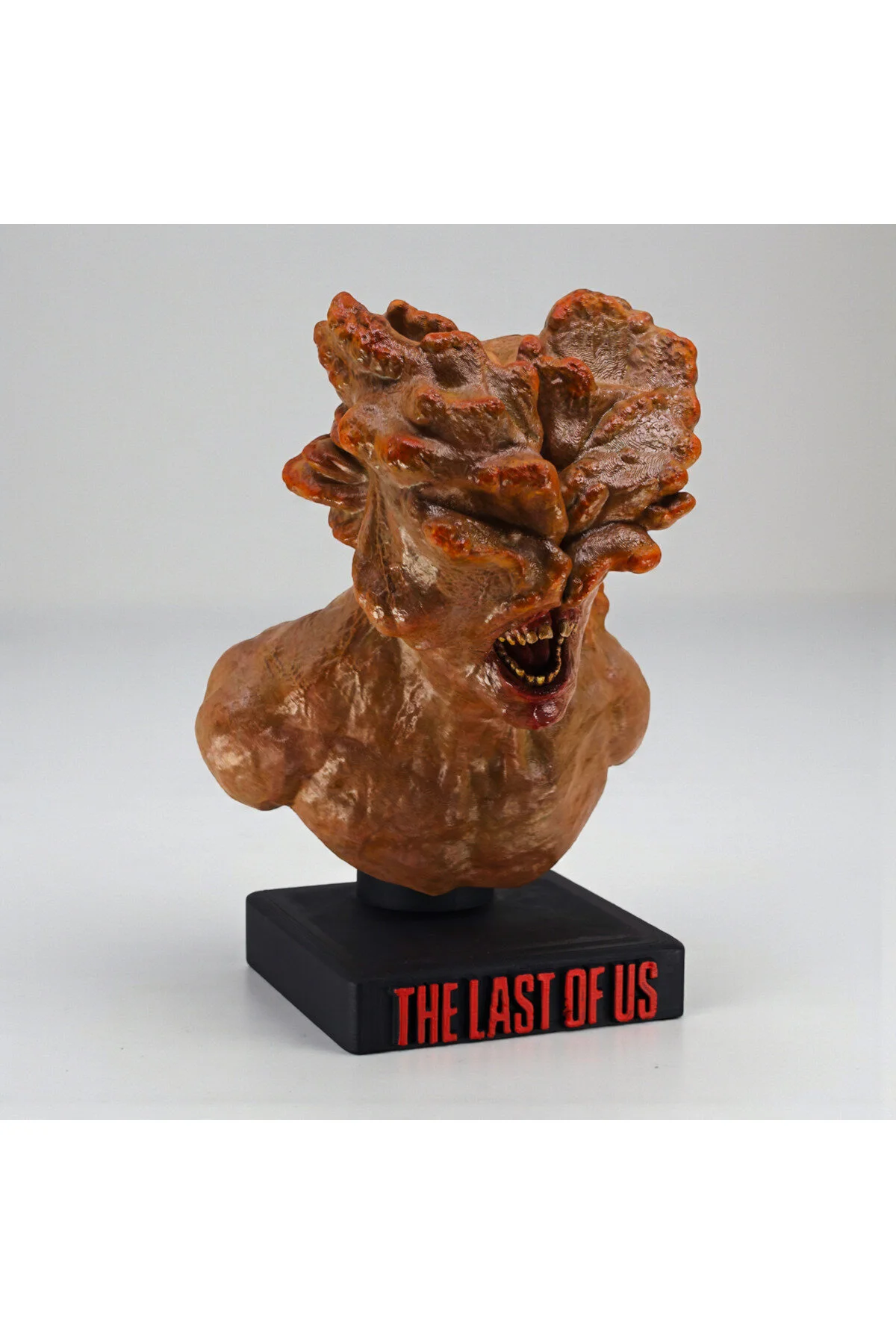 فیگور THE LAST OF US CLICKER GIGGLING FIGUR Hunga