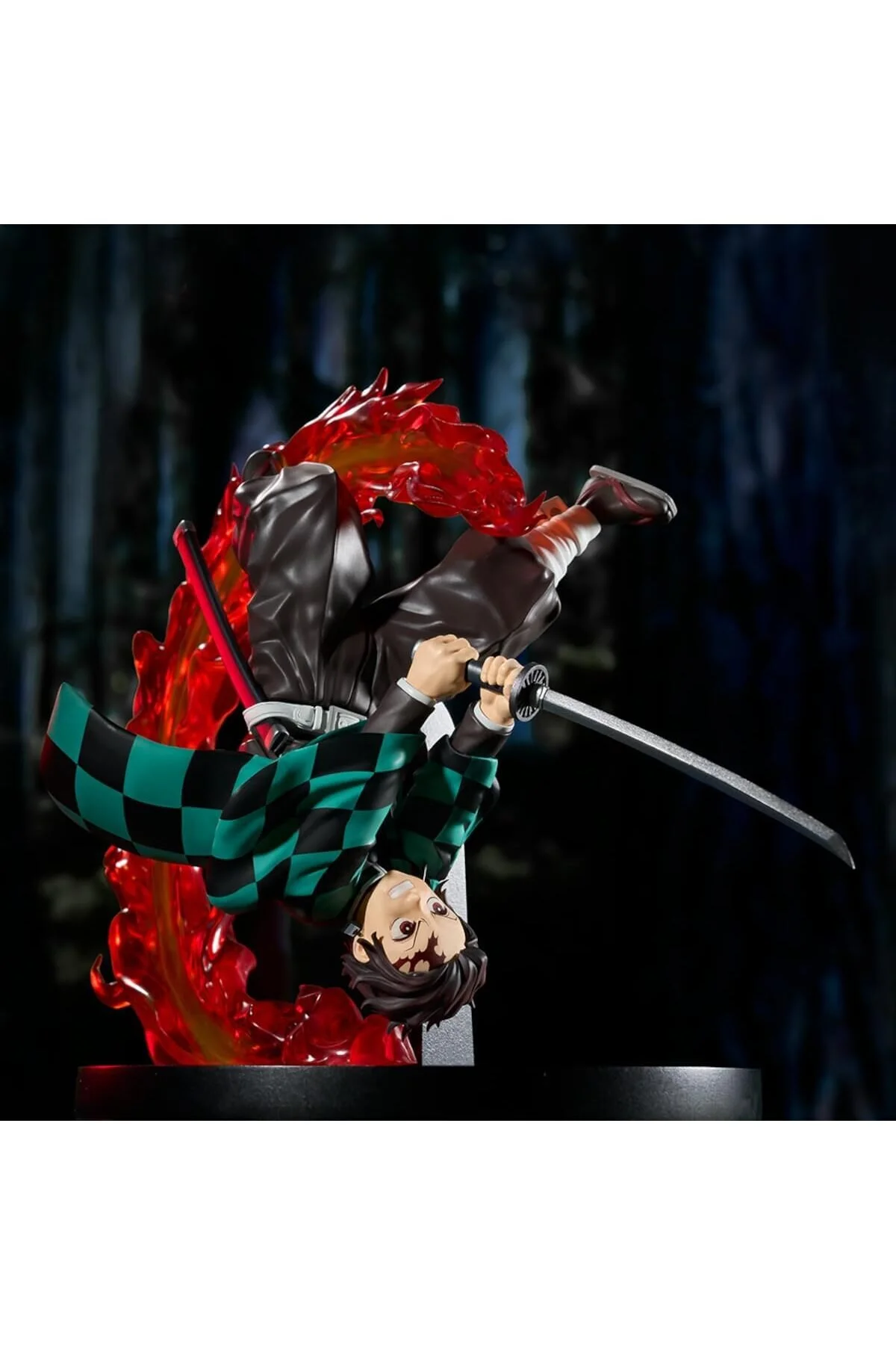 فیگور BANPRESTO TANJIRO KAMADO DEMON SLAYER KIMETSU NO YAIBA VIBRATION STARS PLUS 15CM انیمه BANDAI