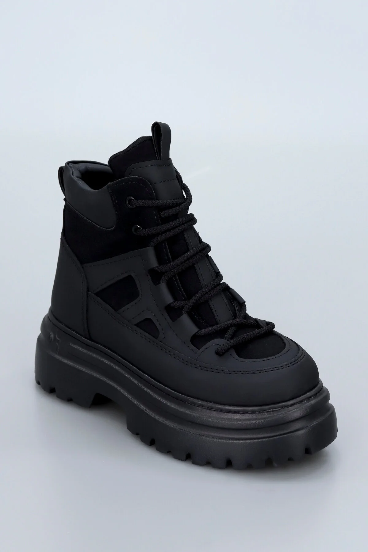 چکمه و بوت های توری زیره ضخیم GİNZA SHOES