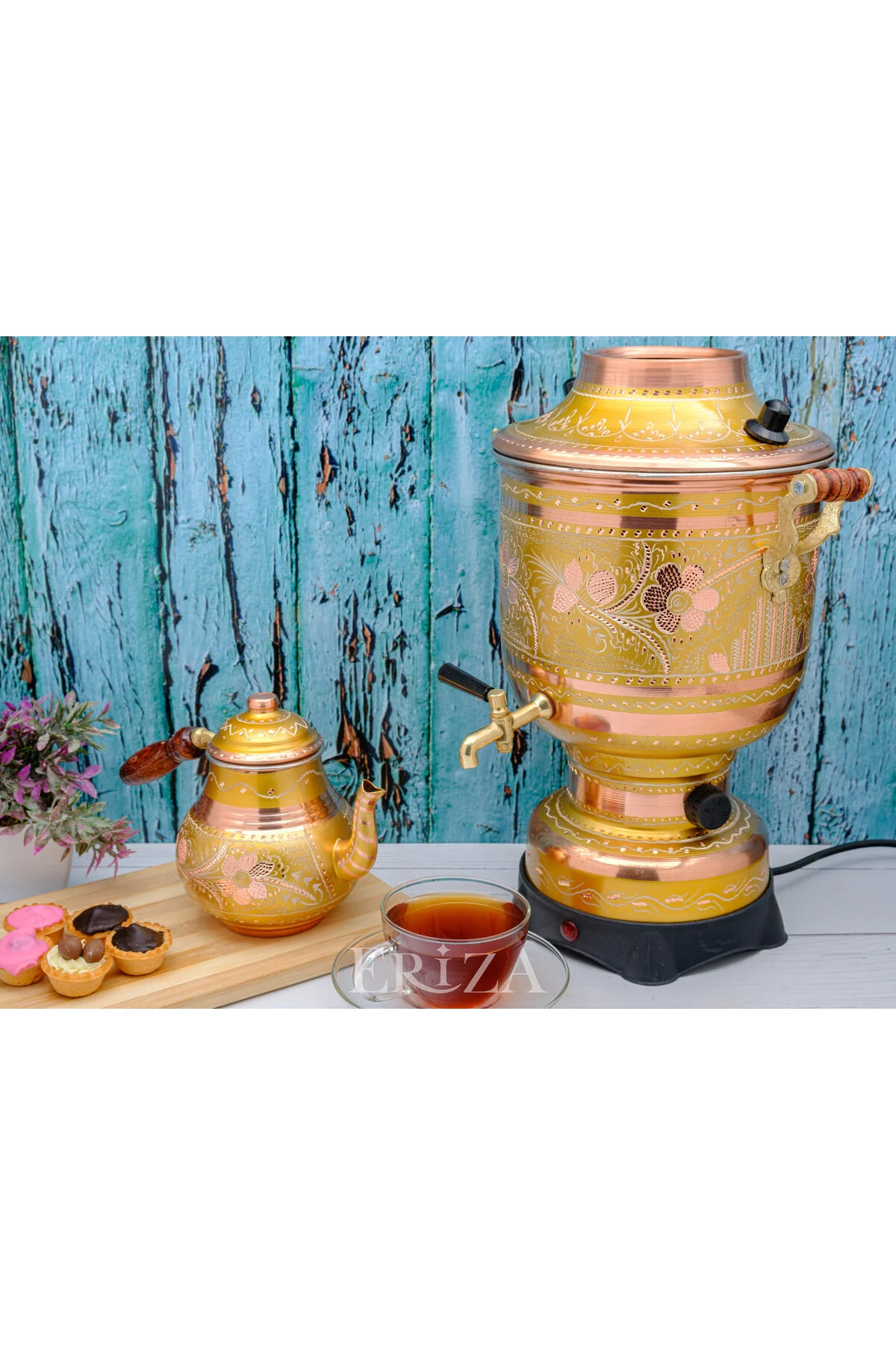 کتری قوری (چای‌ساز سنتی) طلایی و 6 لیتر از 220 ولت برقی کمبود مس سمور  ERİZA