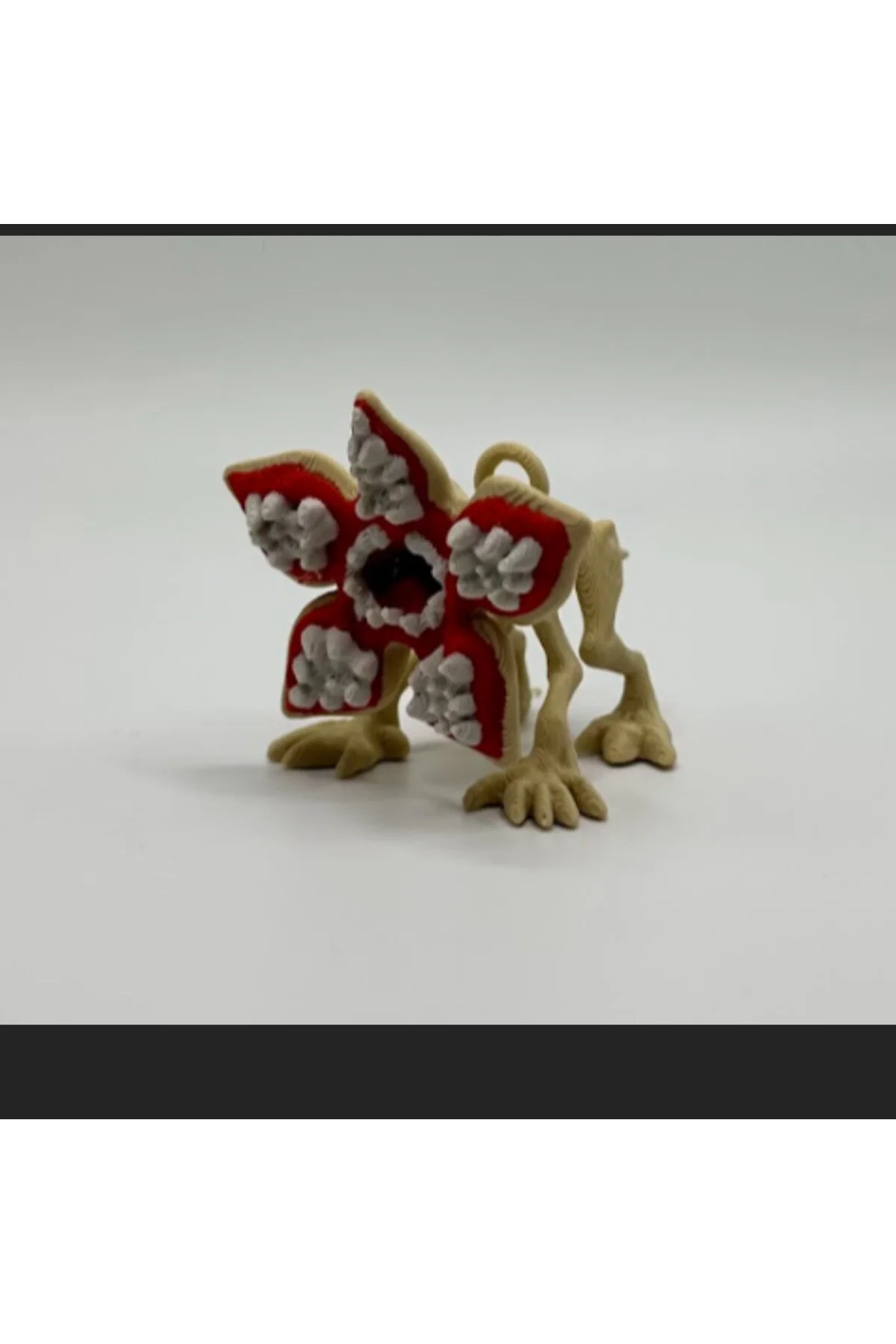 جلیقه کلید چیزهای عجیب و غریب DEMOGORGON KEYCHAIN FreshWolf