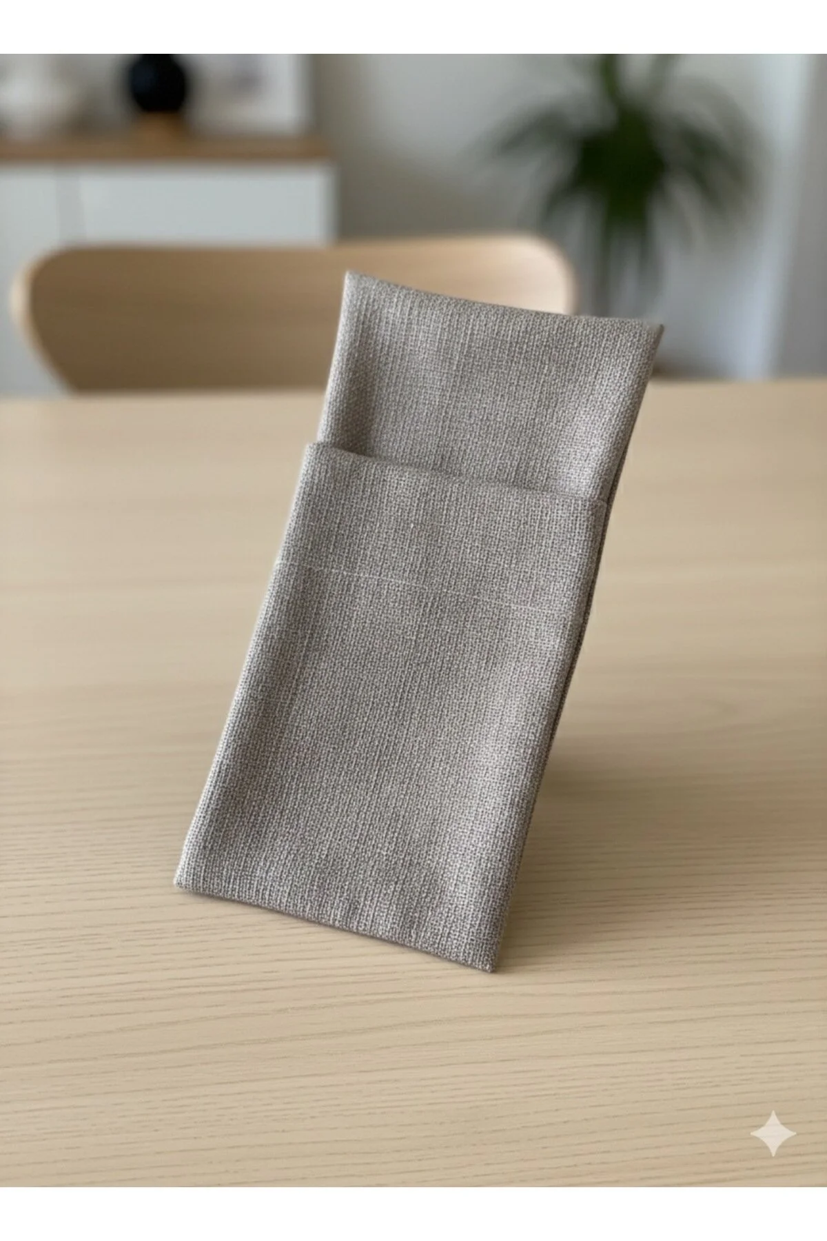 رانر و زیر بشقابی سرویس قاشق پارچه ای 6 LINEN کارد چنگال کتانی Pyramid Home