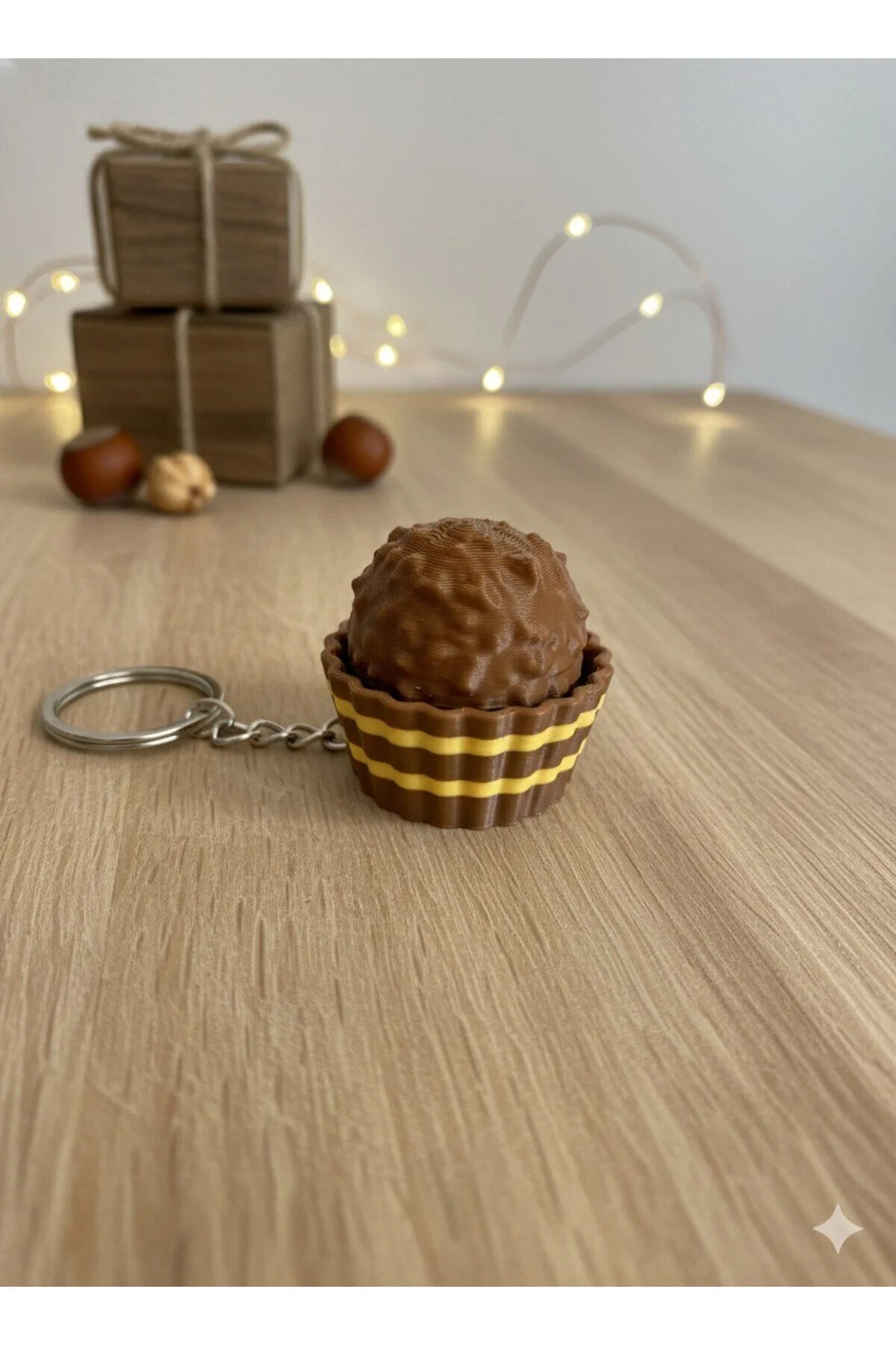 جلیقه کلید دکمه ای شکلاتی شکل FERRERO ROCHER با صدای کلیک TriVox3D