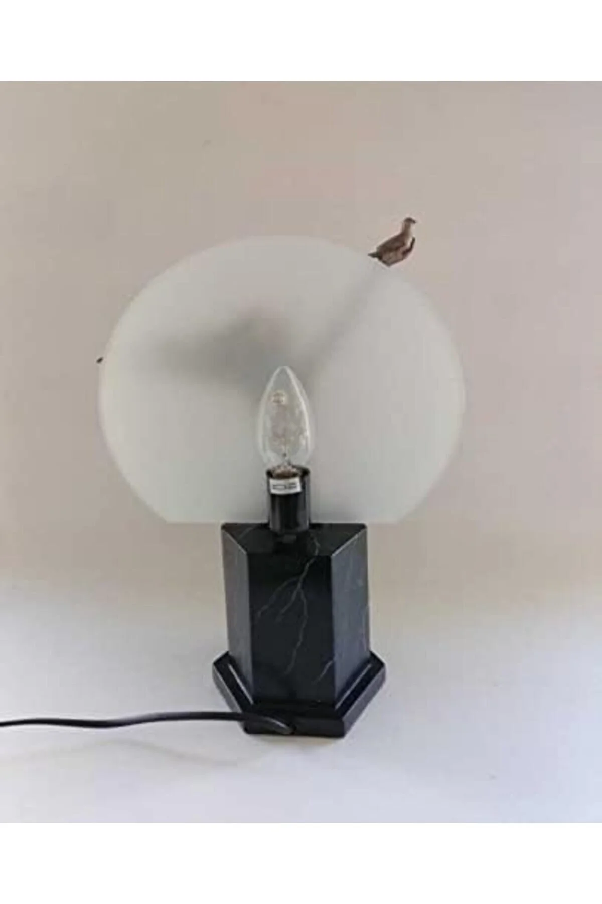 فیگور 33DTICARET مجسمه زن تزئینی که پرنده ای را در دست گرفته است 1169780 BRF