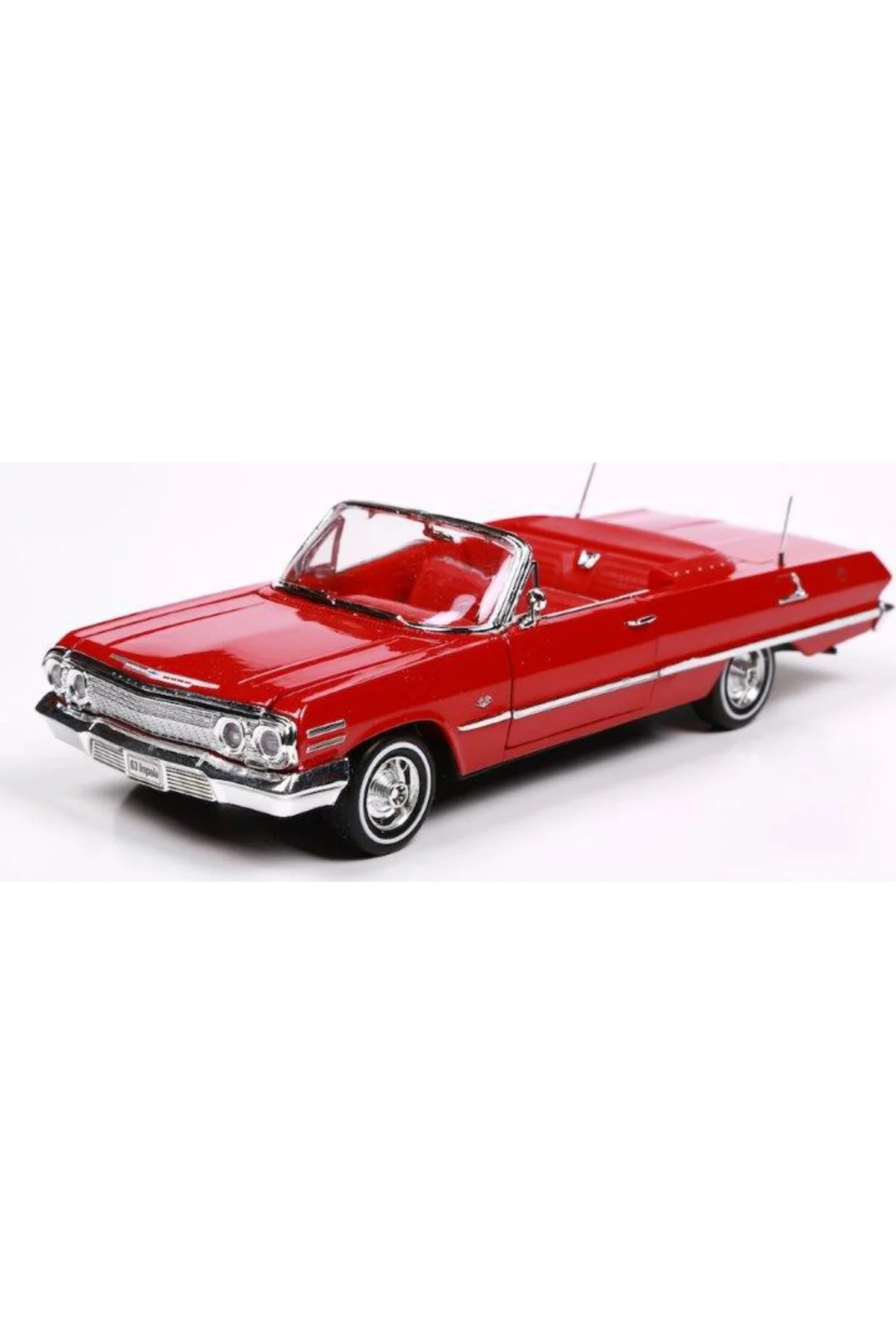 ماکت مردانه و زنانه شورولت ایمپالا 1963 1 24 مقیاس قرمز WELLY