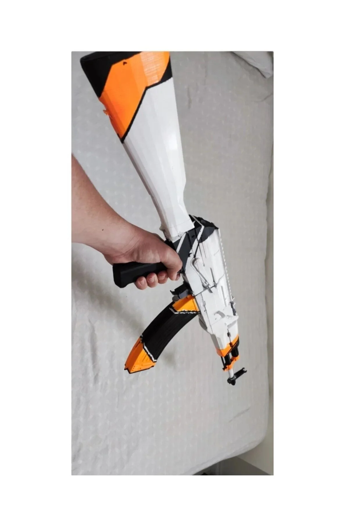 فیگور AK 47 کلاشینکف CS GO V2 DECOR 1 SCALE اندازه واقعی این یک اسباب بازی نیست دکوراسیون غیر کاربردی است FOLİNZA