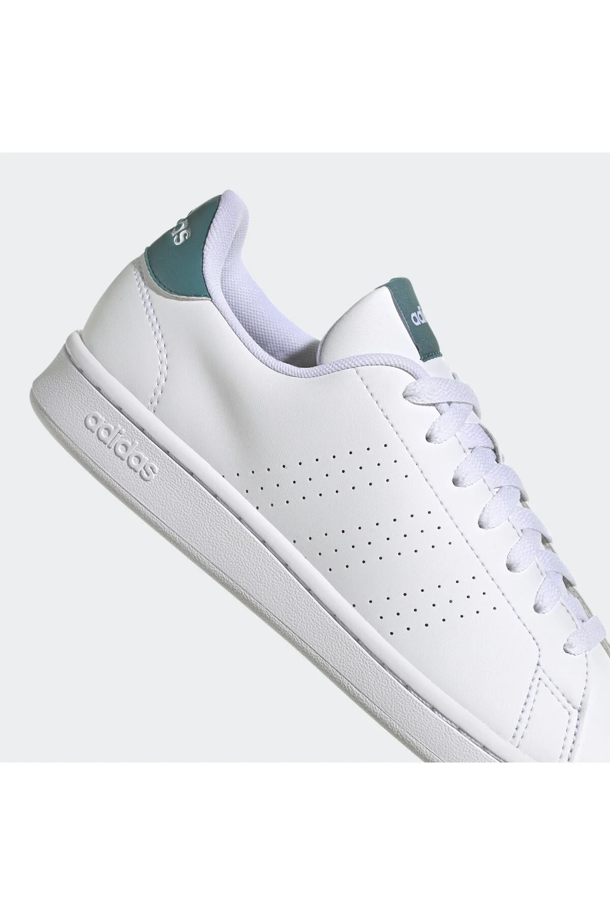 کفش زنانه مزیت آدیداس adidas