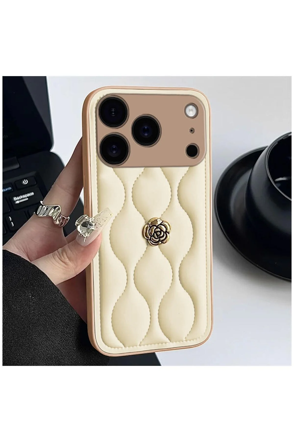کاور و قاب چرمی CAMELLIA سازگار با APPLE IPHONE 17 PRO CASE BEIGE Zebana