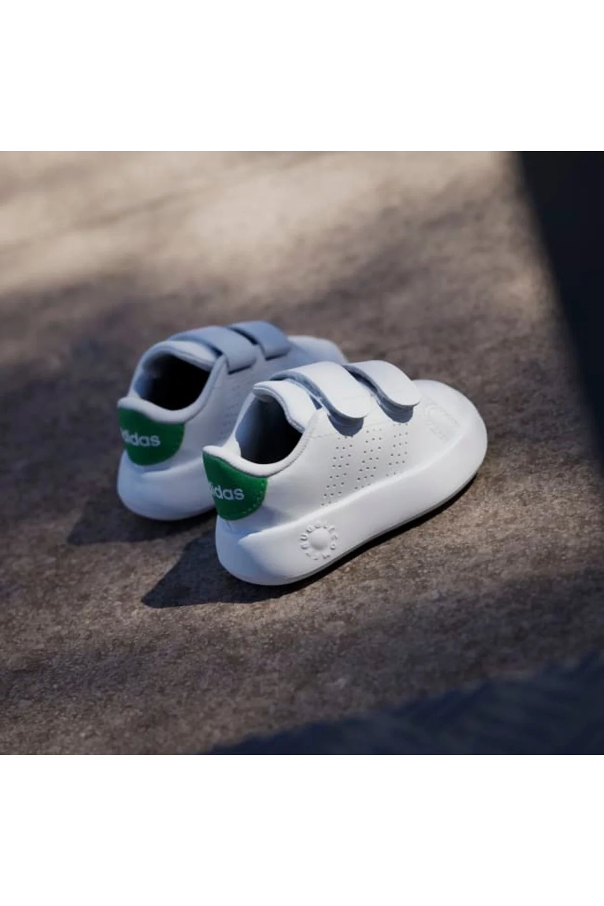 کفش دو و تمرین پسرانه دخترانه بچگانه های ورزشی سفید کودک ADVANAGE ID5286 آدیداس adidas