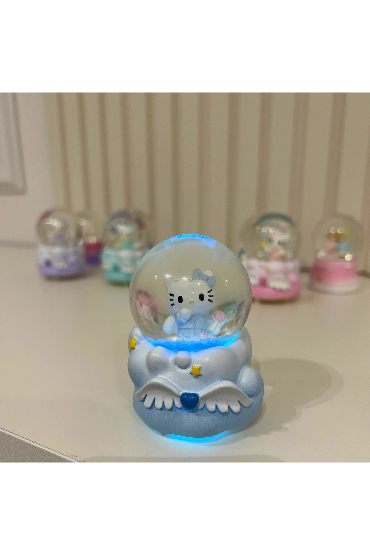 گوی برفی HELLO KITTY LIGHTED MINI SNOW GLOBE TKY0384 از ترکیه Taşmeran