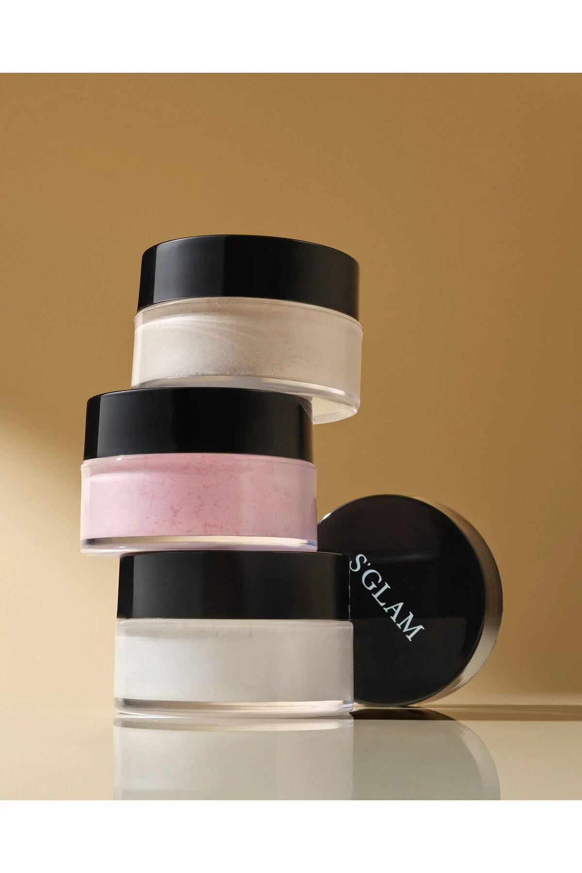پودر آرایشی سفید شفاف مدل White Swan S'GLAM