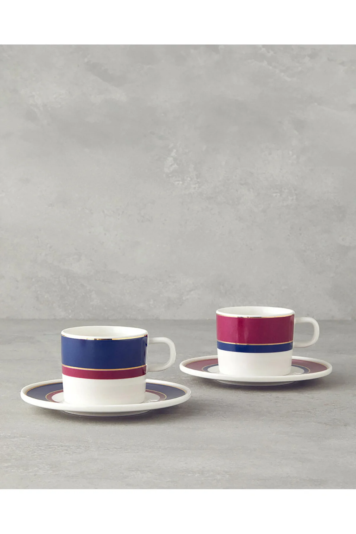 فنجان چای CARNY BONE PORCELAIN 4 PITCH CUP 200 میلی لیتر FUCHSIA NAVY BLUE English Home