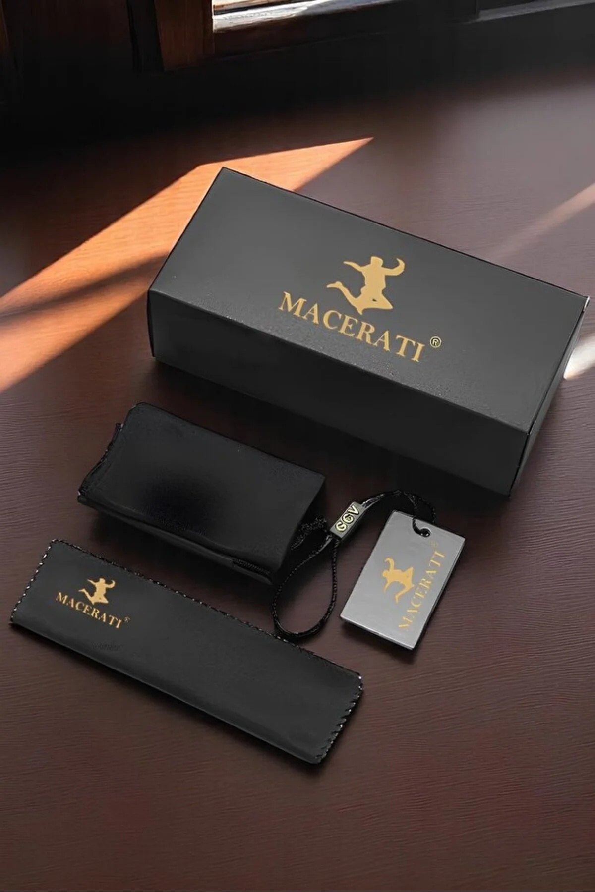 عینک آفتابی CLUBMASTER BLACK UNISEX CLASSIC MODEL اورجینال MACERATİ