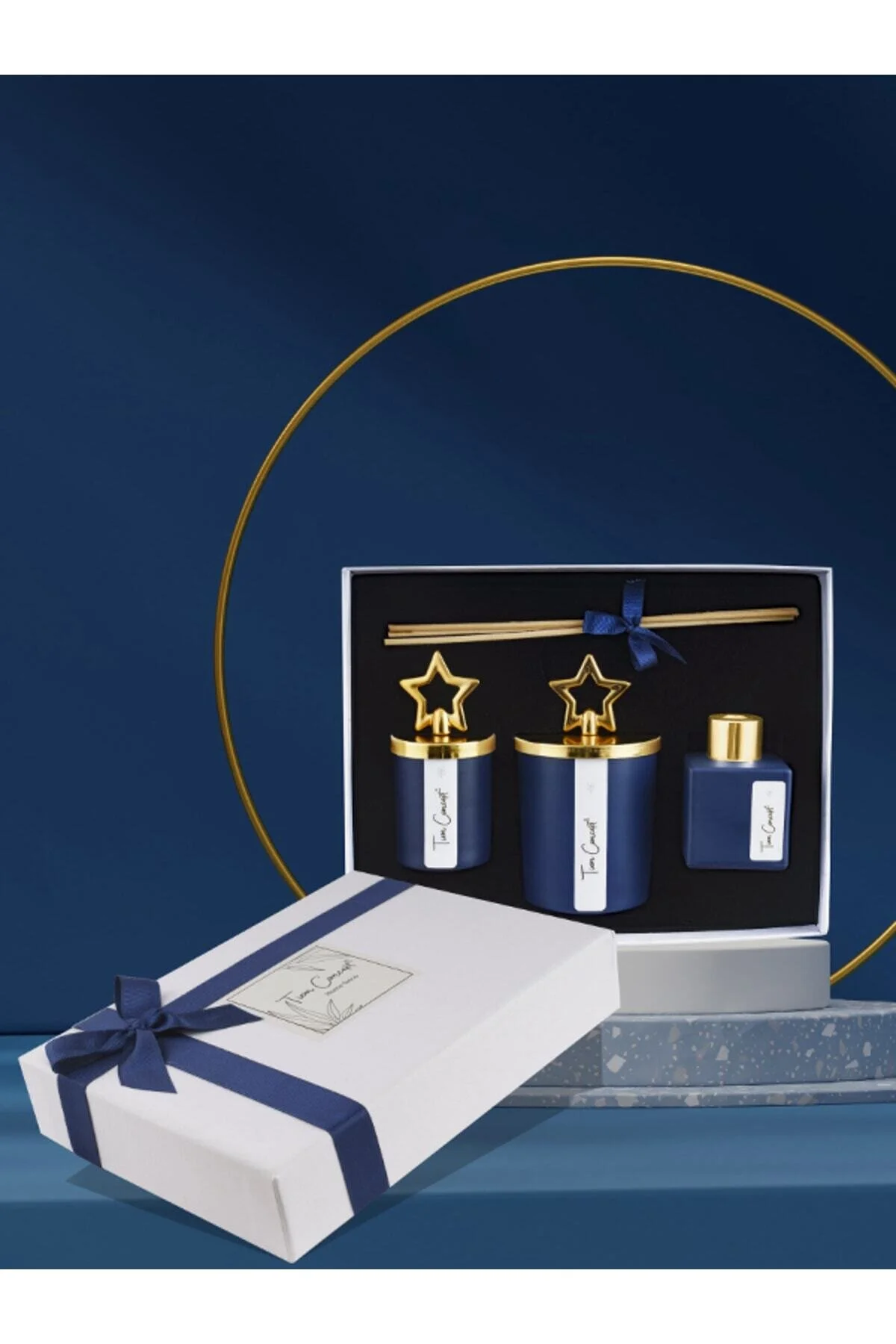 شمع و چراغ آبی طراحی ویژه با جعبه اقیانوس معطر بالای طلا Tiem Concept
