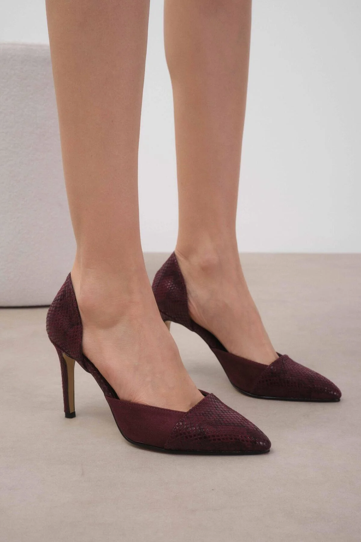استیلتو قرمز زنانه Bryien Bordeaux Color Suede and Snake الگوی ترکیبی کفش پاشنه بلند Mio Gusto