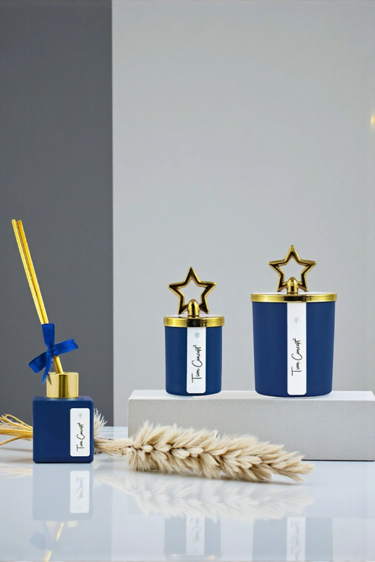 شمع و چراغ آبی طراحی ویژه با جعبه اقیانوس معطر بالای طلا Tiem Concept