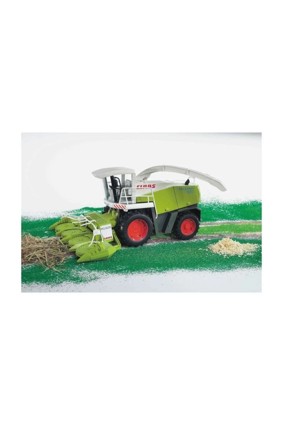 ماشین اسباب بازی CLAAS JAGUAR 900 SILAGE MACHINE 02131 Bruder