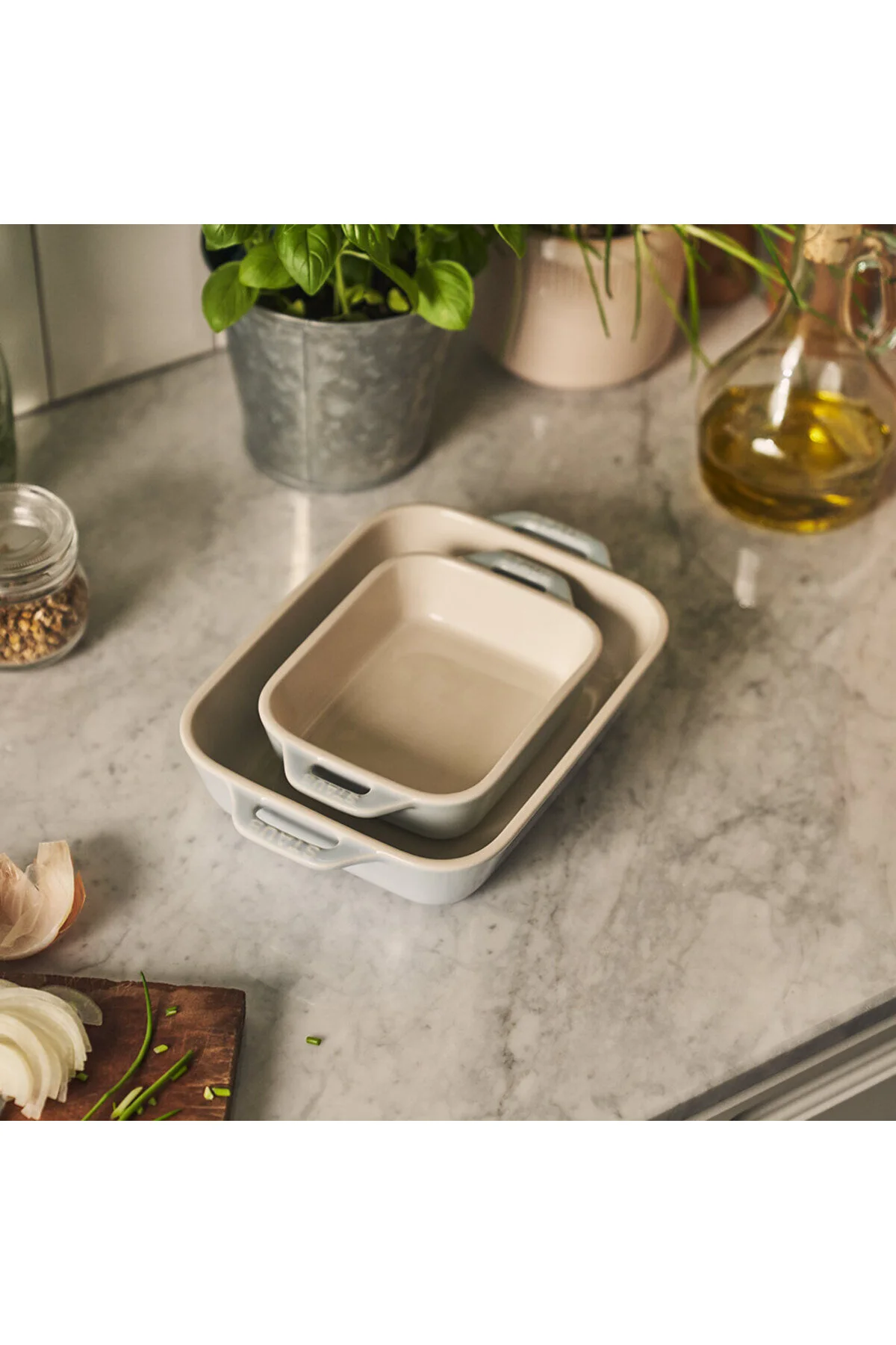 قالب فر و کیک BAZAAR OVEN CERMAMIC SET 2 آبی روشن STAUB