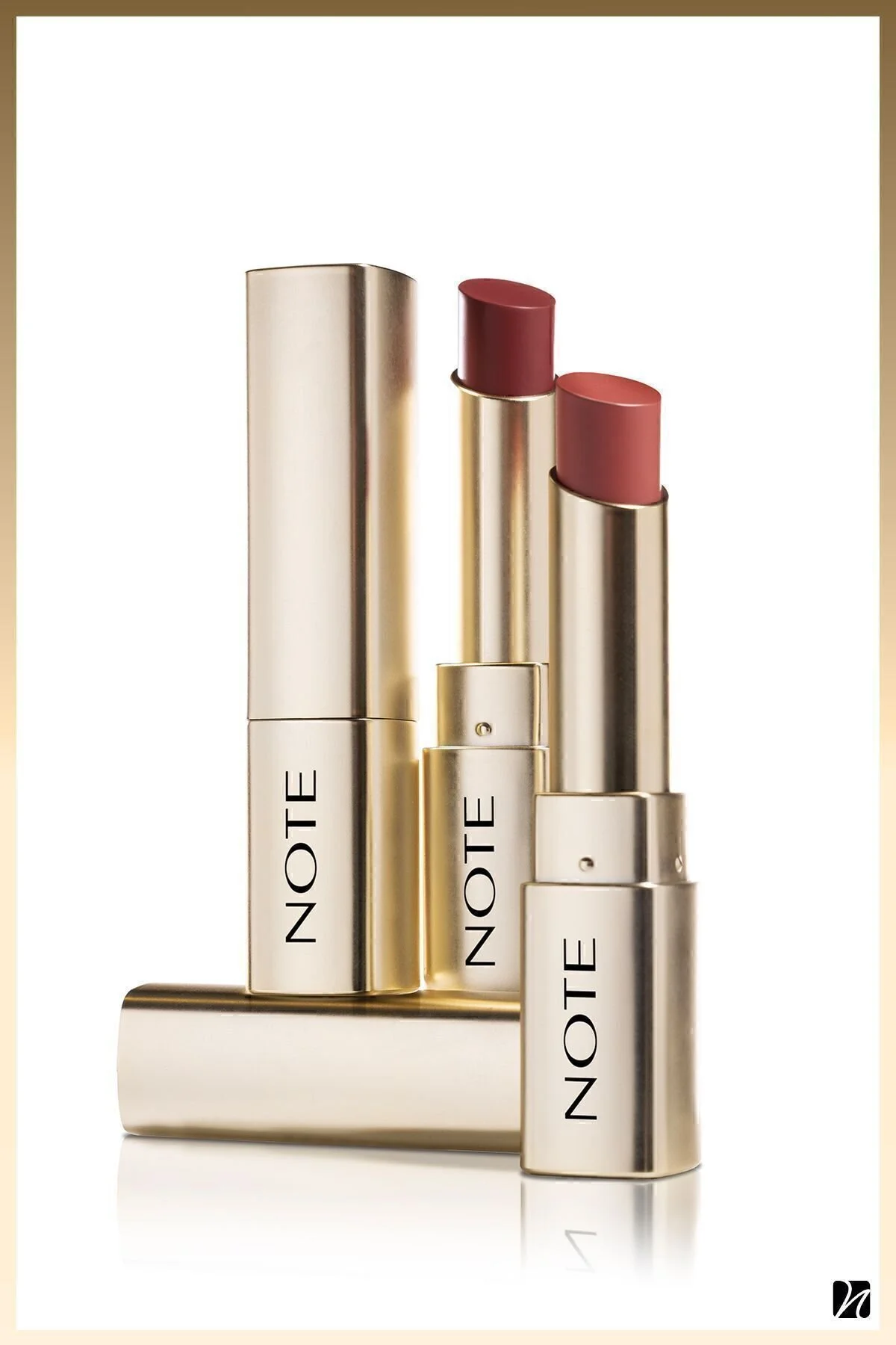 رژ لب مرطوب کننده و براق 202 Soulmate رنگ بوردو نوت کازمتیکس Note Cosmetics