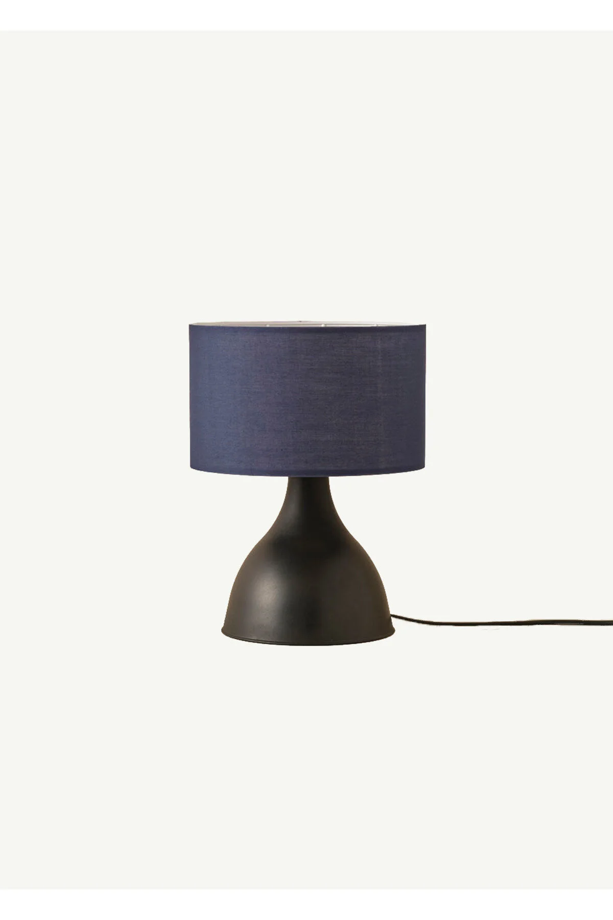 آباژور آبی سیاه 25X15X34 سانتی متر با عنوان سیلندر LAMPSHADE KONA بلا میسون Bella Maison