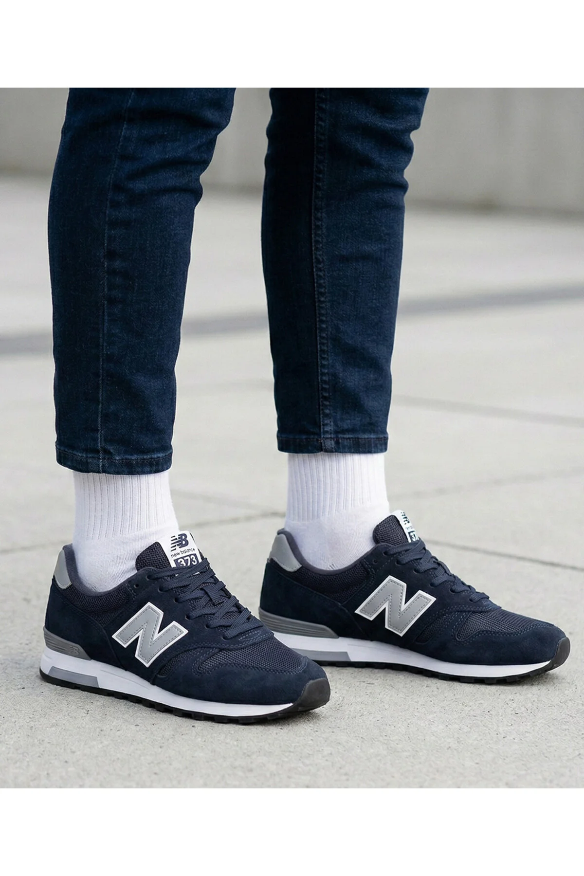 اسنیکر کفش راحتی مردانه ML565NVY آبی سرمه ای نیوبالانس New Balance